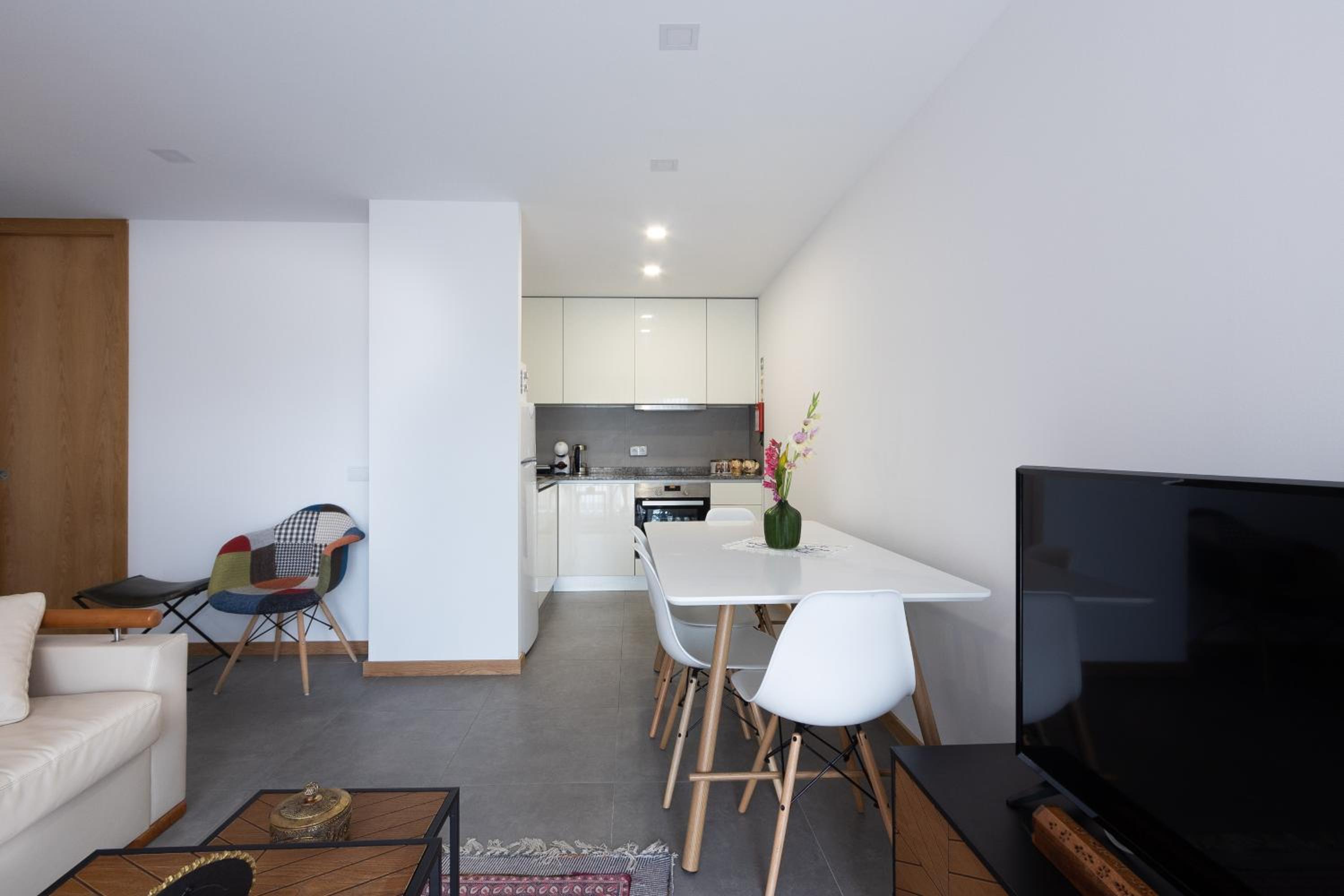 Two-Bedroom House - Photo 48