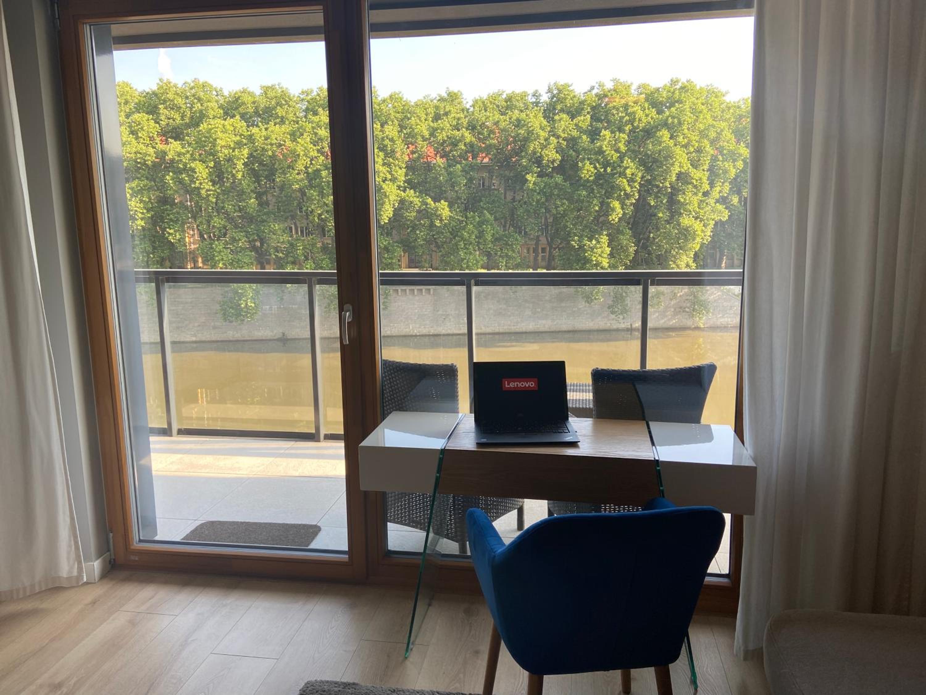 Studio Apartment - Photo 4