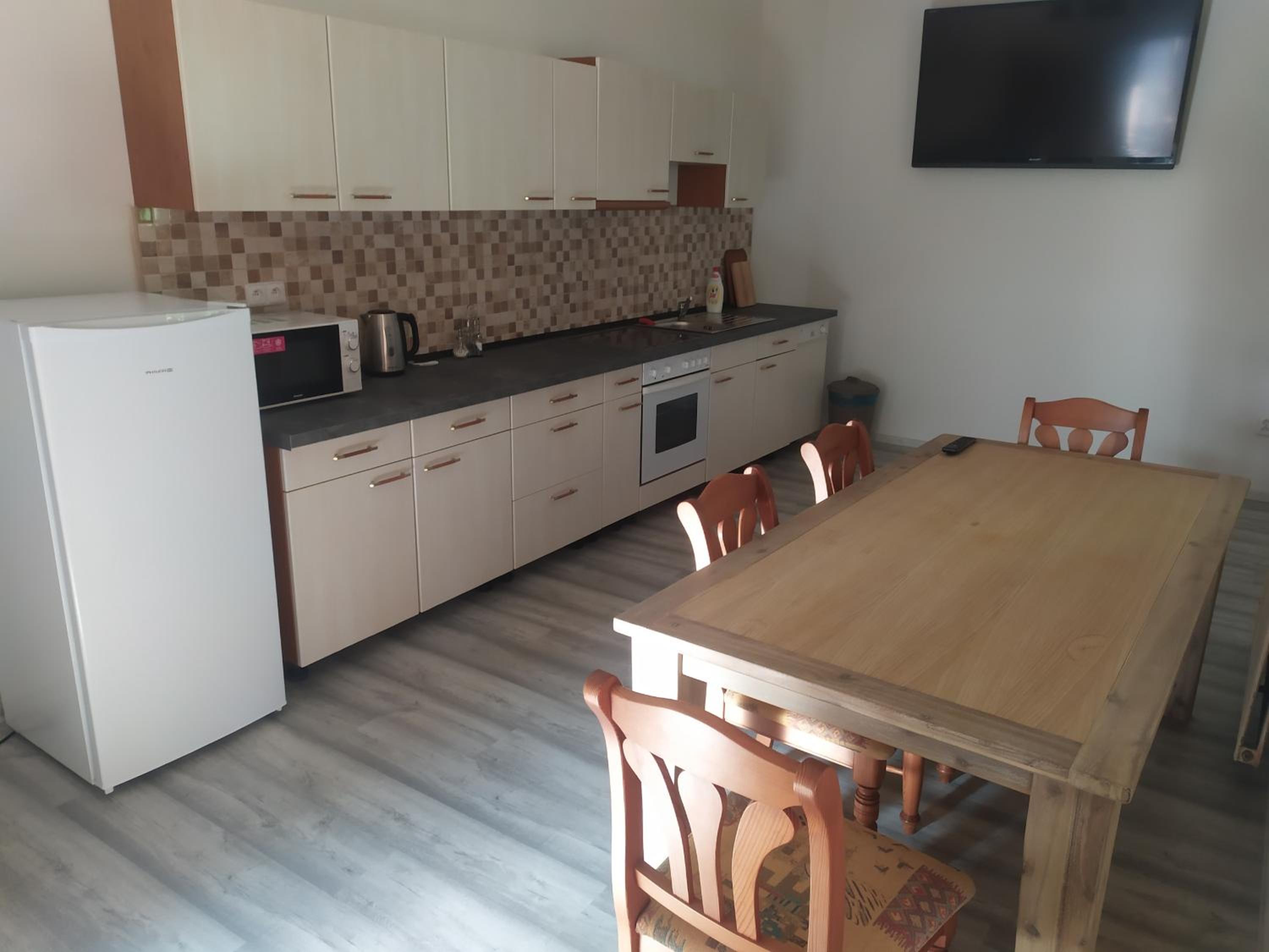 Apartment with Terrace photo 3