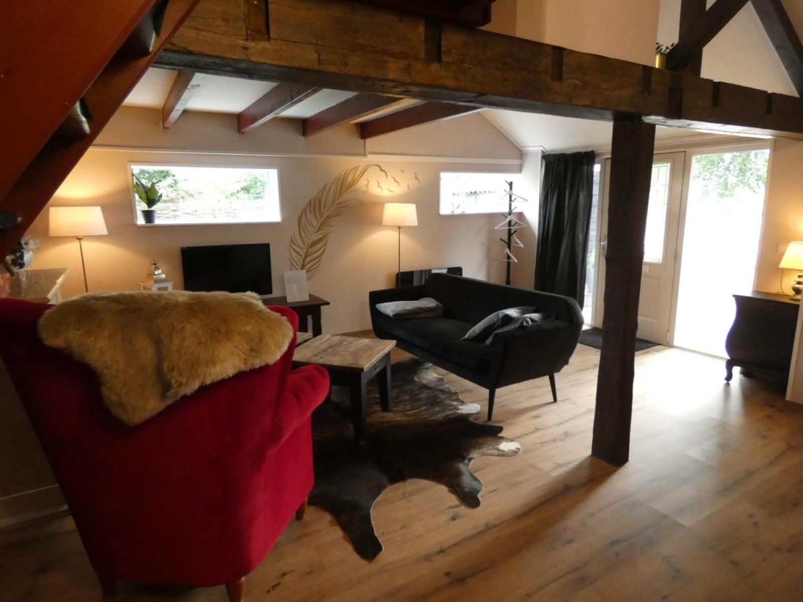 Apartment - Split Level photo 2