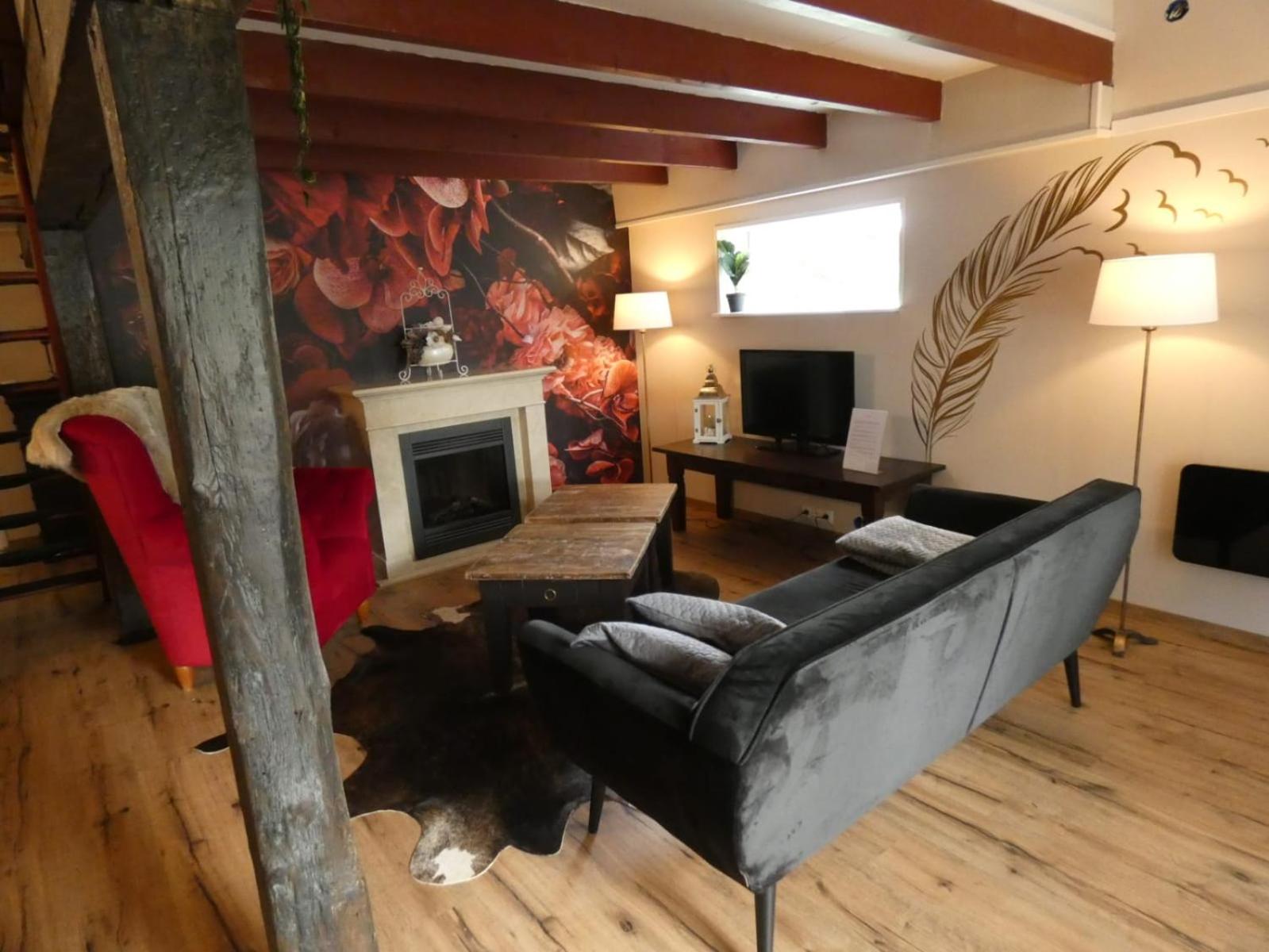 Apartment - Split Level photo 1