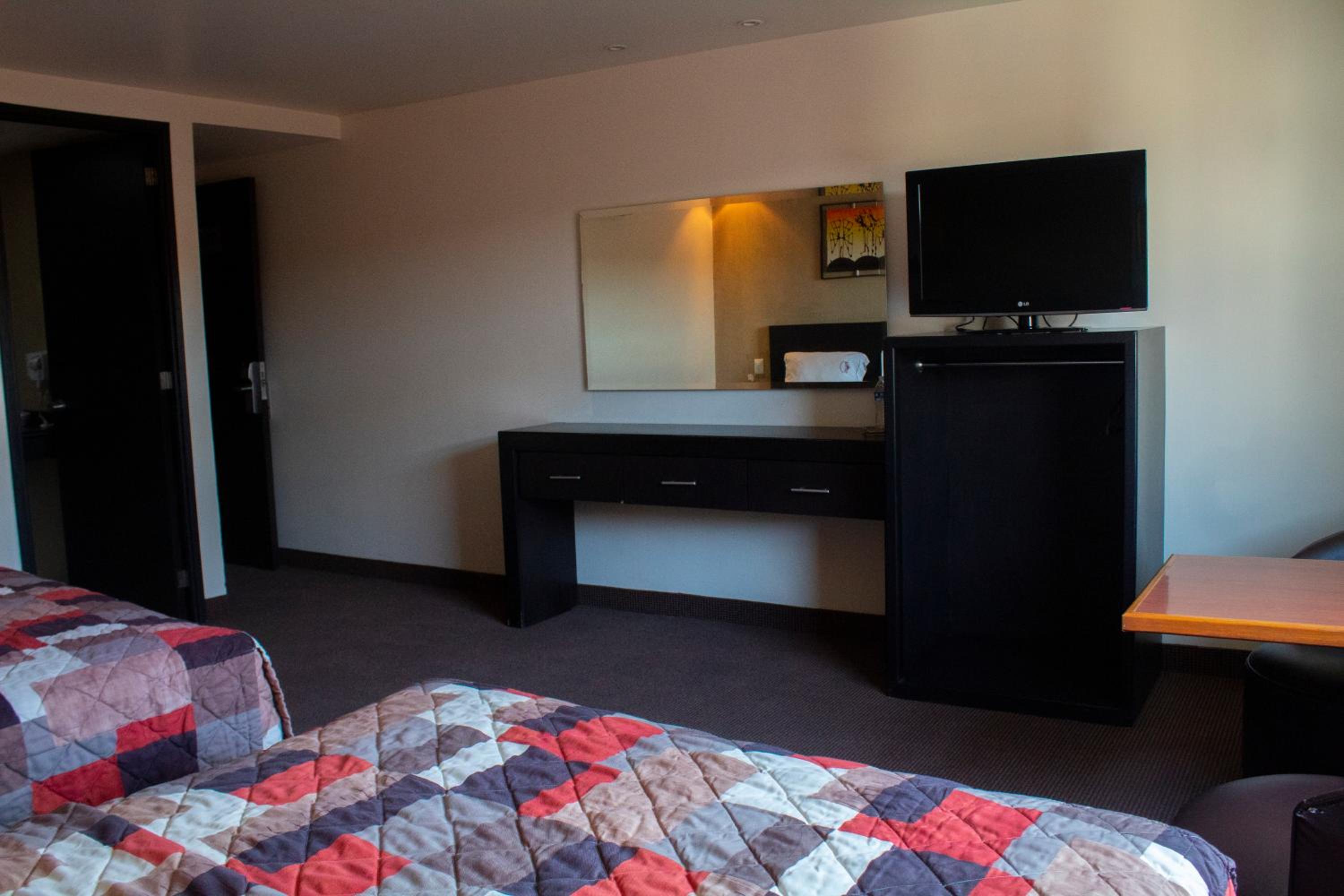 Deluxe Double Room with Two Double Beds photo 1