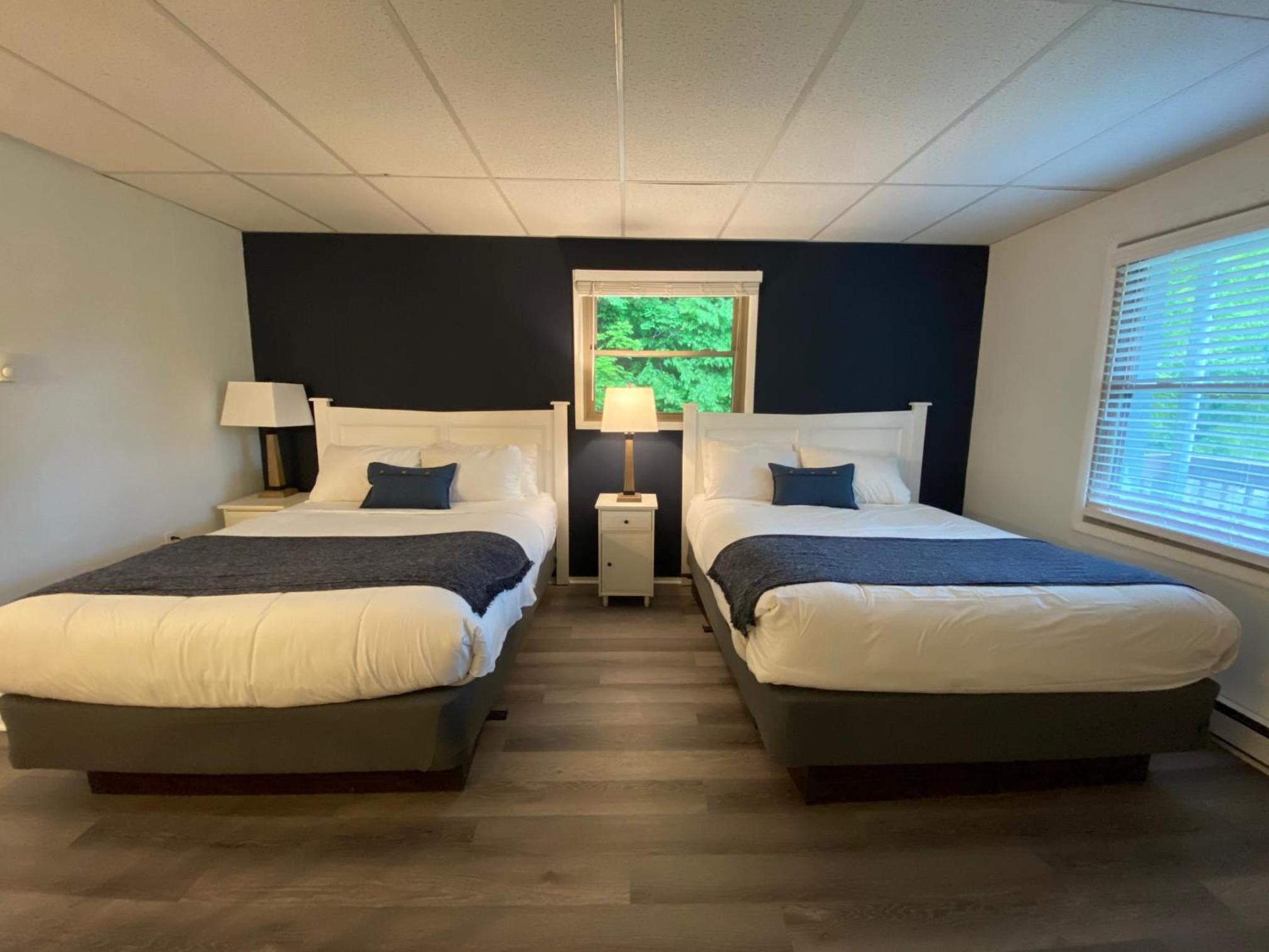 Quadruple Room with Mountain View - Pet Friendly