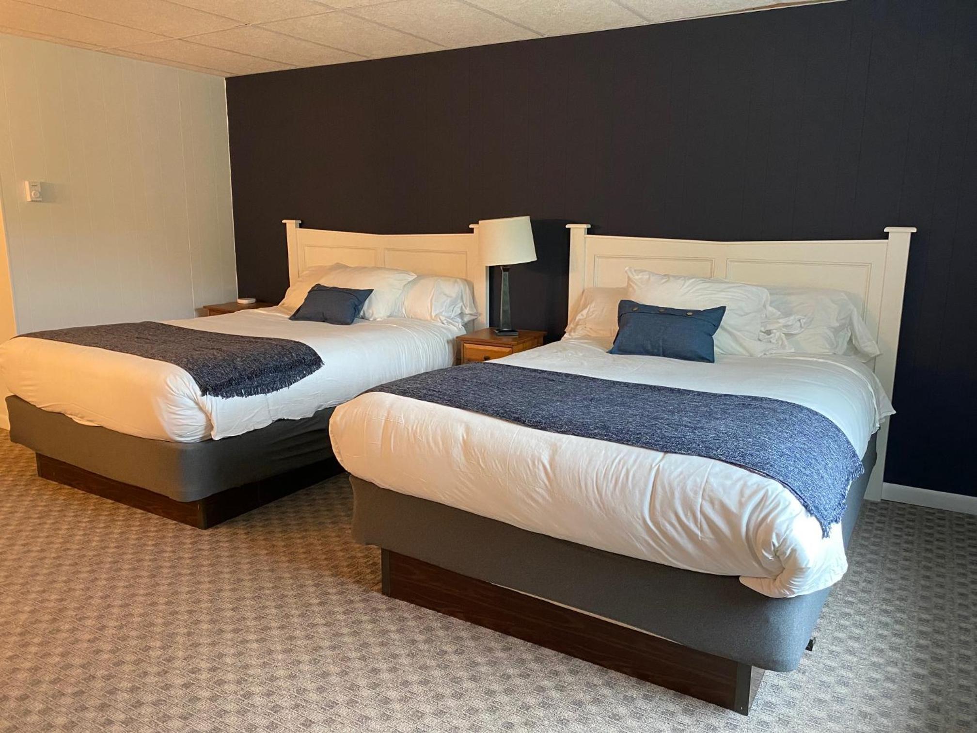 Quadruple Room with Mountain View - Pet Friendly photo 1