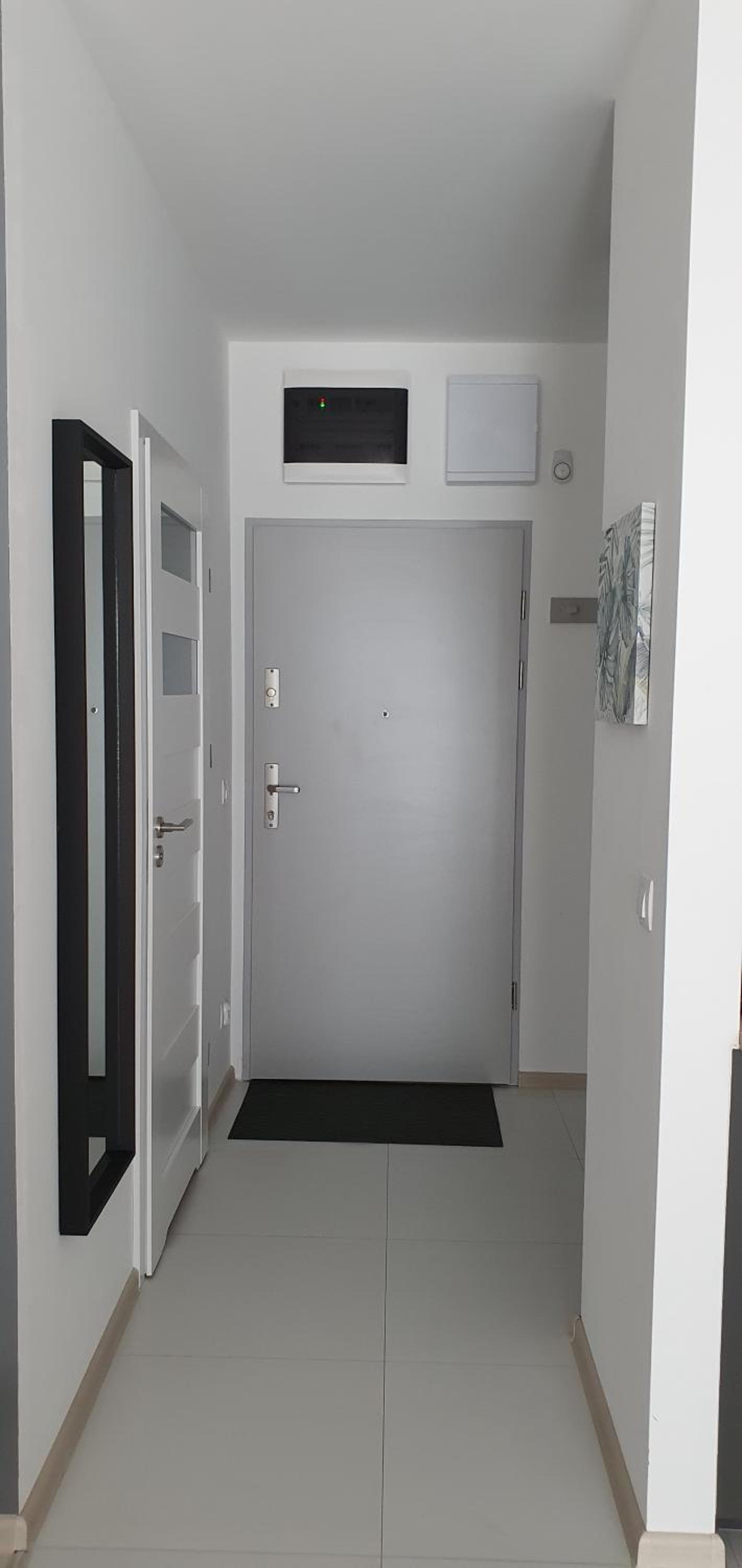 One-Bedroom Apartment - Photo 13