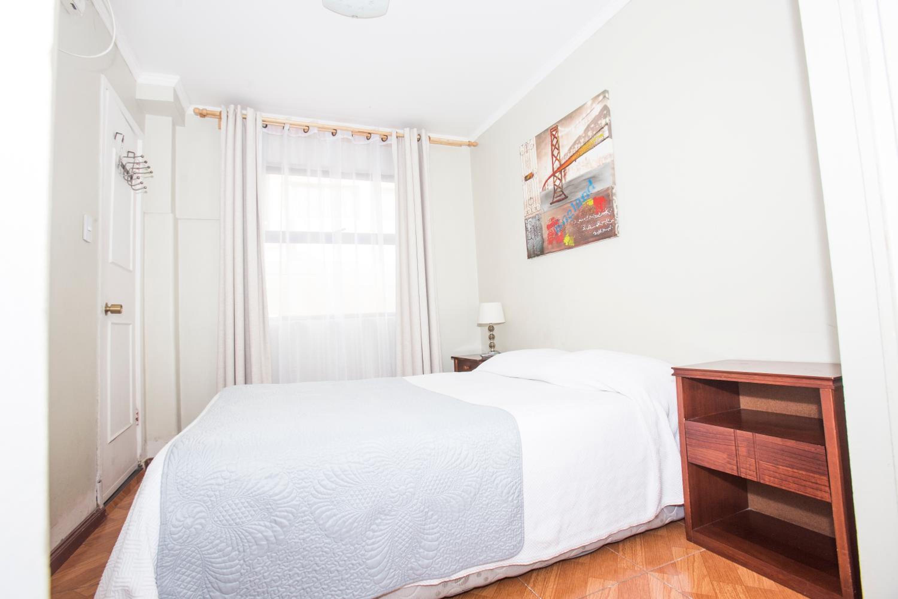 Budget Double Room photo 3