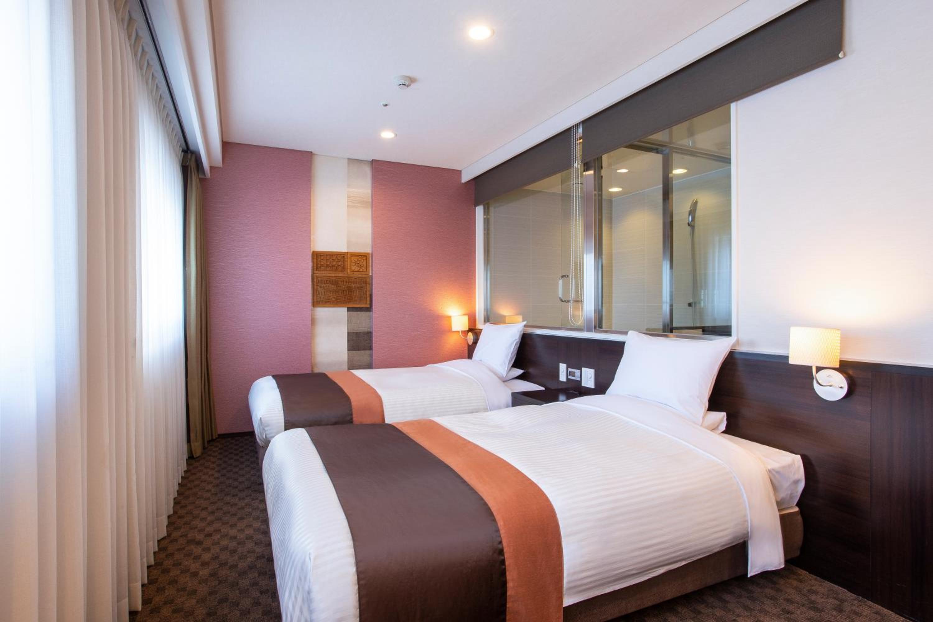 Deluxe Twin Room - Non-Smoking - Photo 3