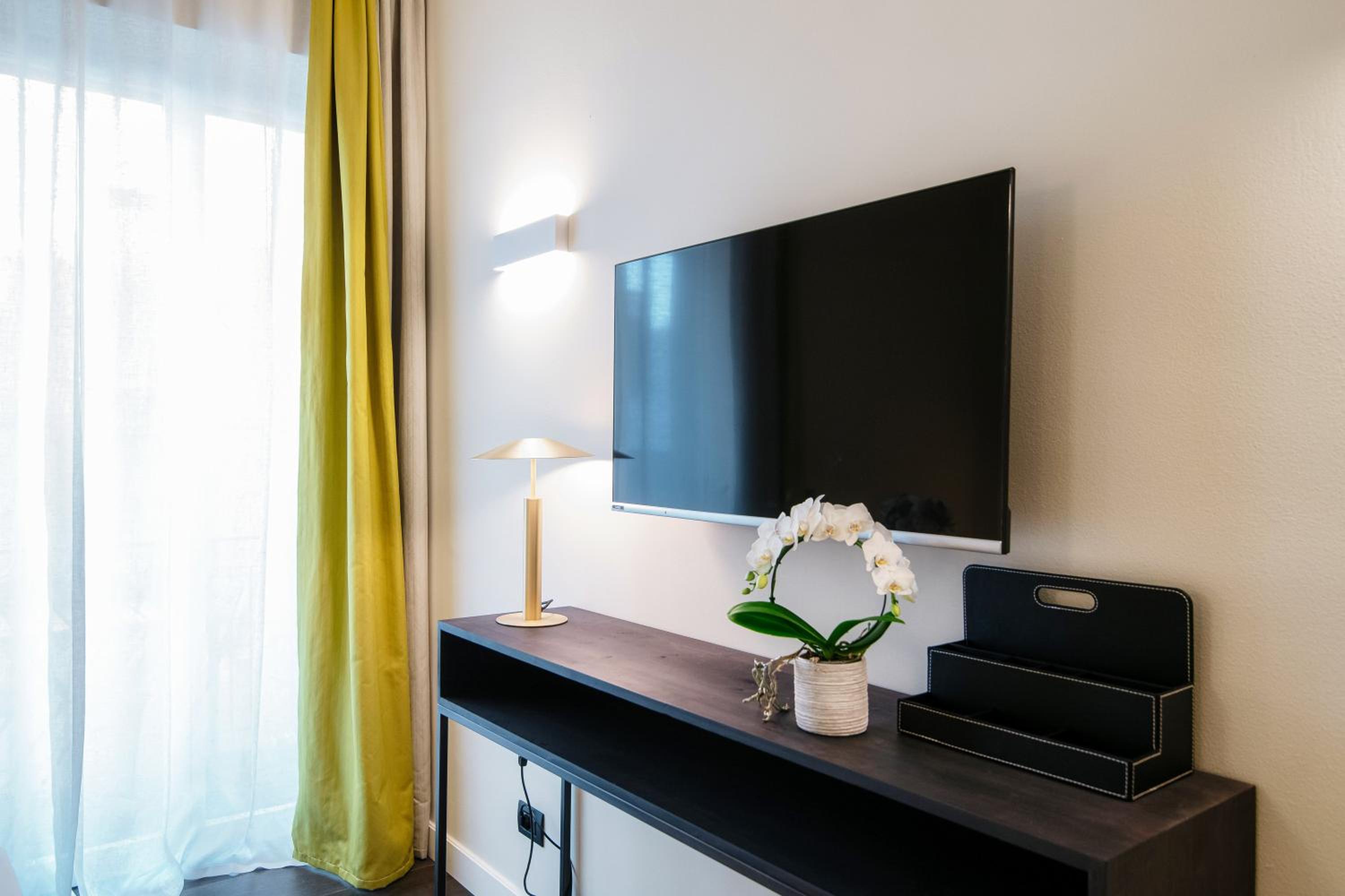 Double Room - Photo 6