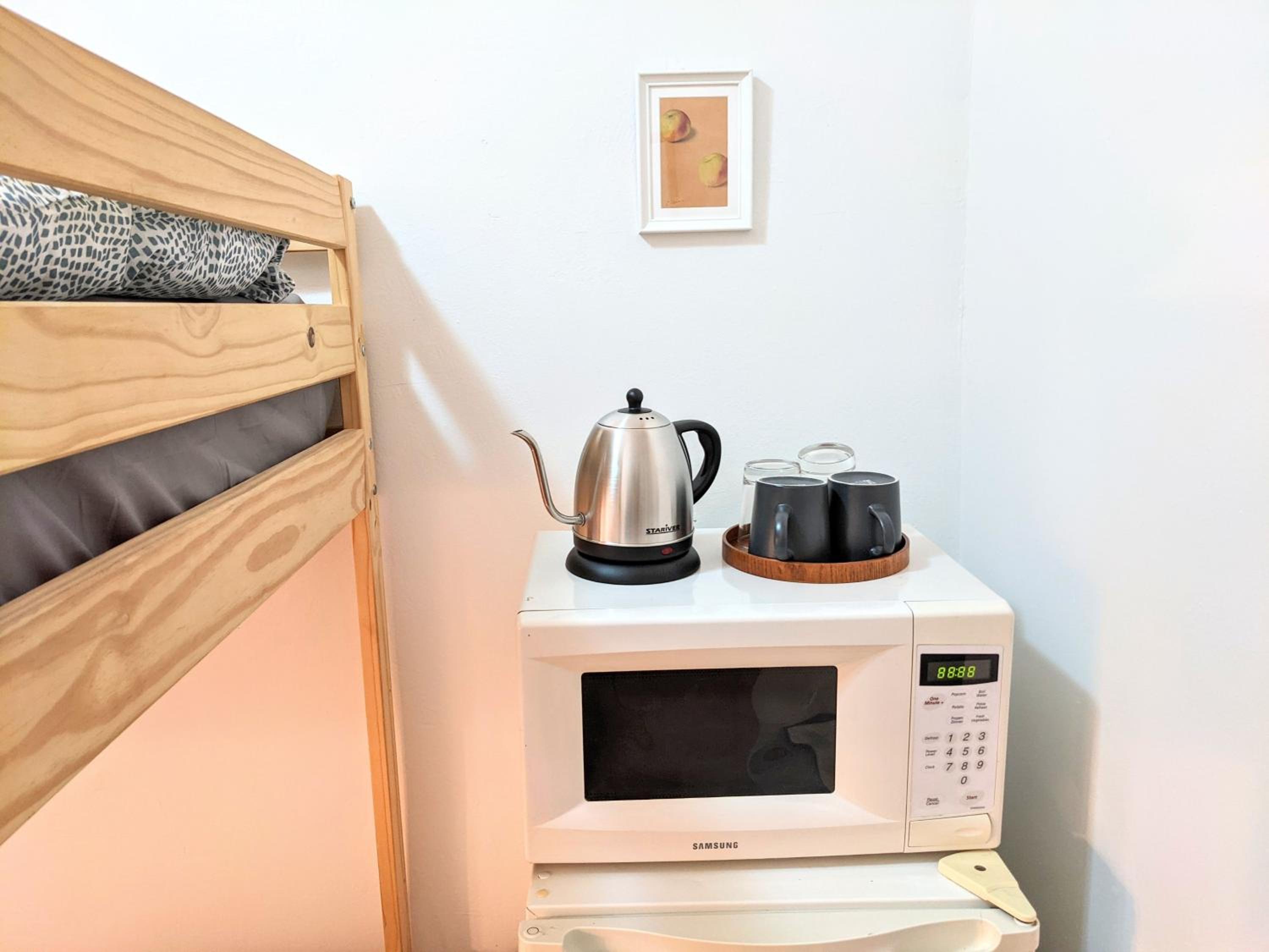 One-Bedroom Apartment photo 2