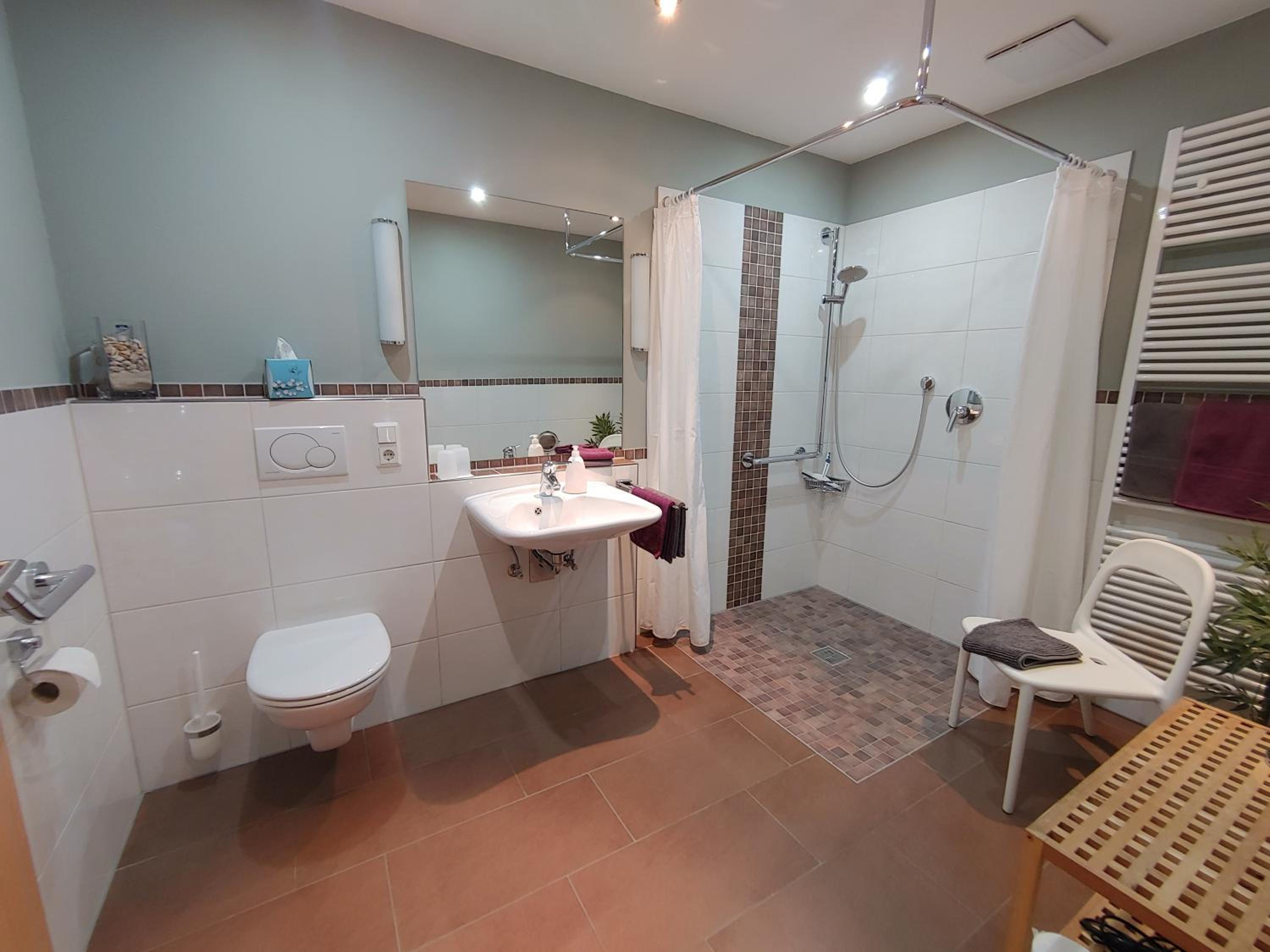 One-Bedroom Apartment - Ground Floor photo 2