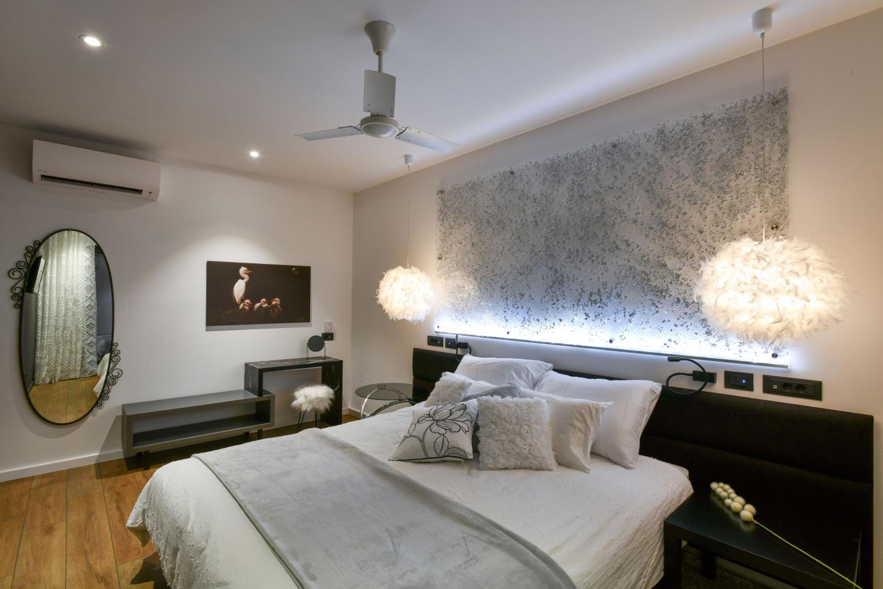 Villa photo 1
