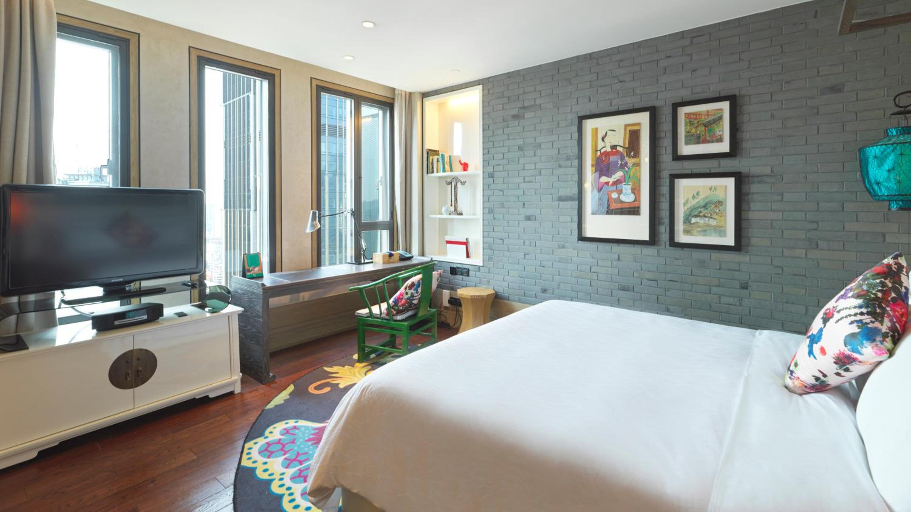 Available room