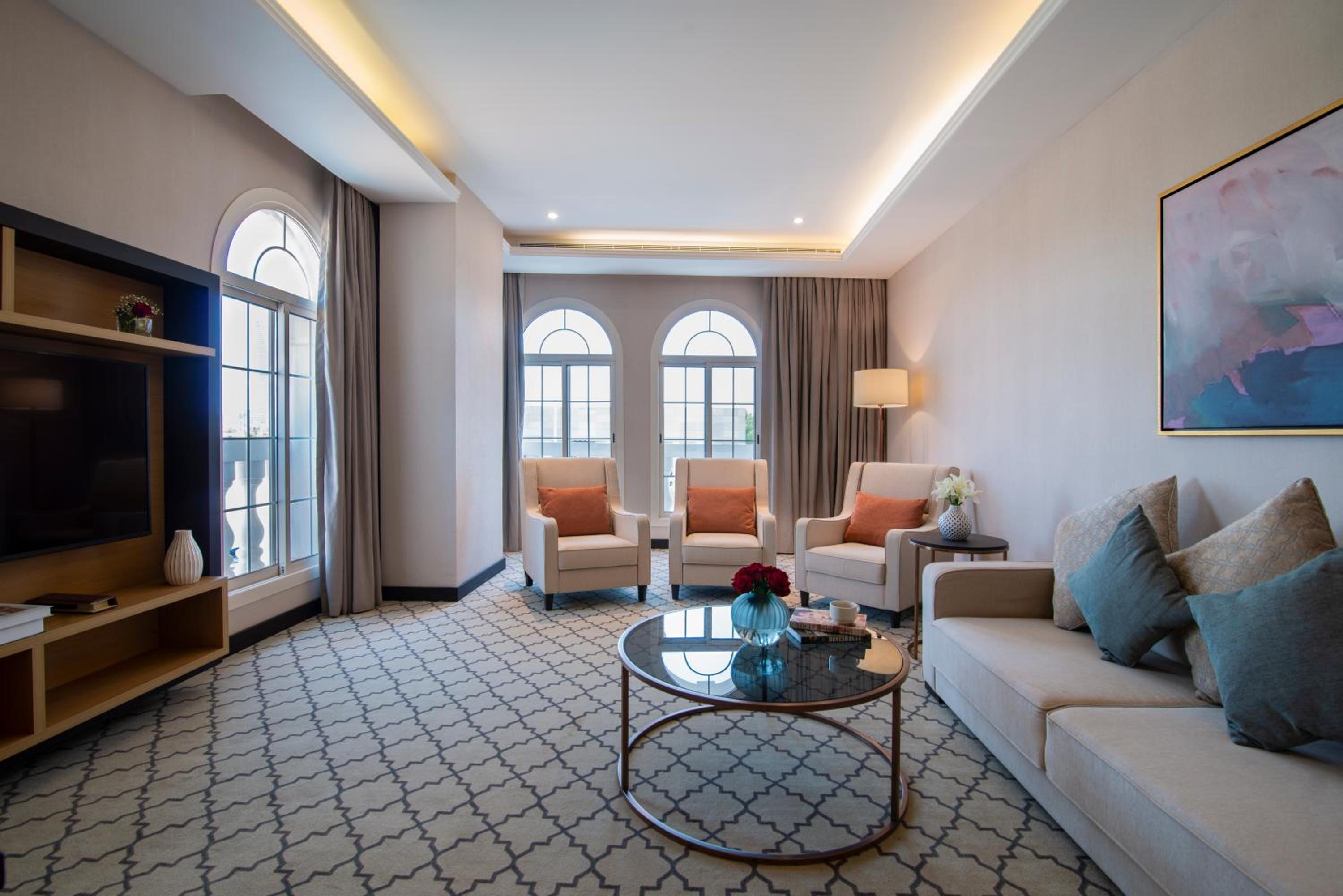 Executive Suite photo 2