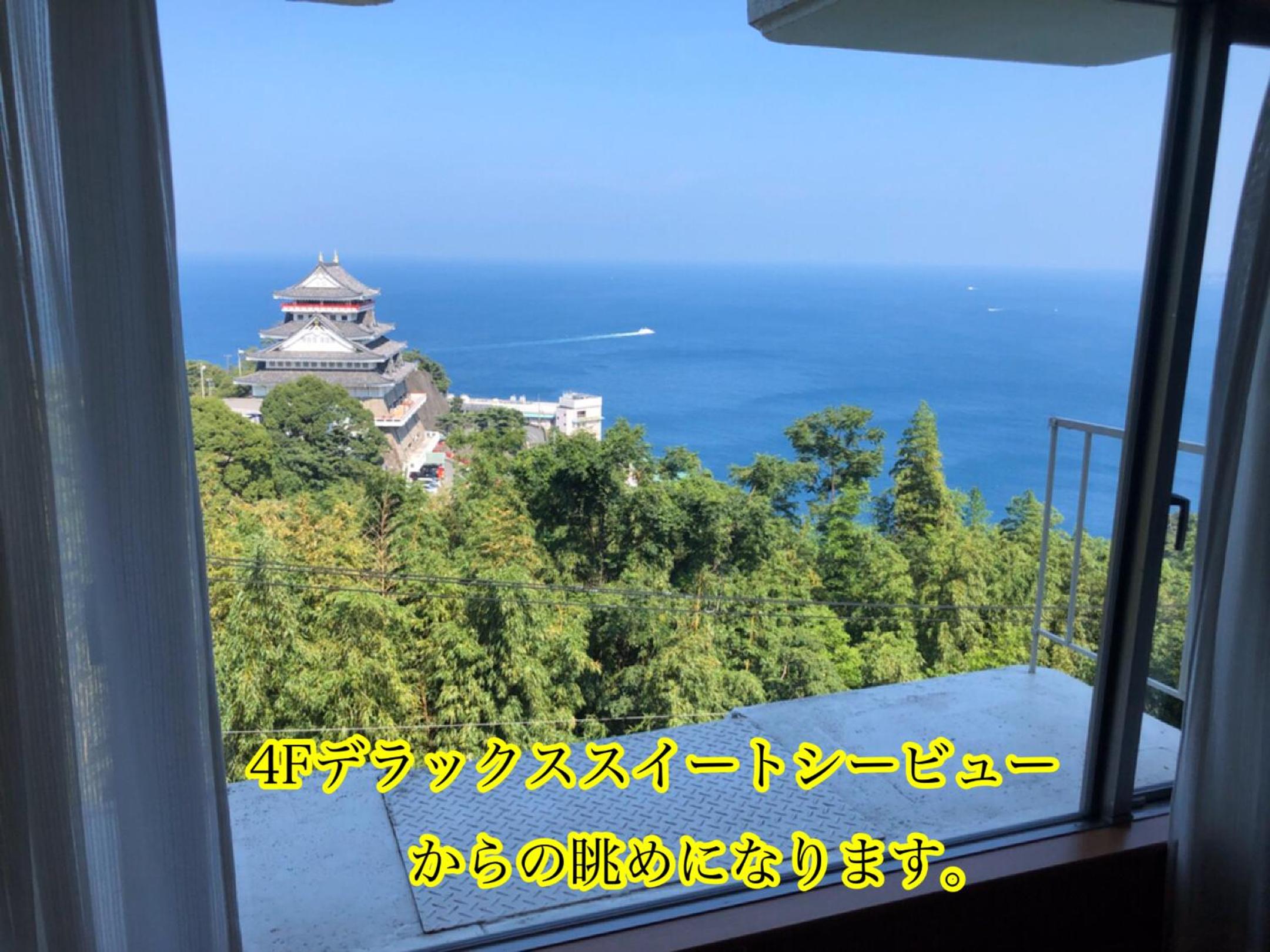 Deluxe Suite with Sea View - Photo 21