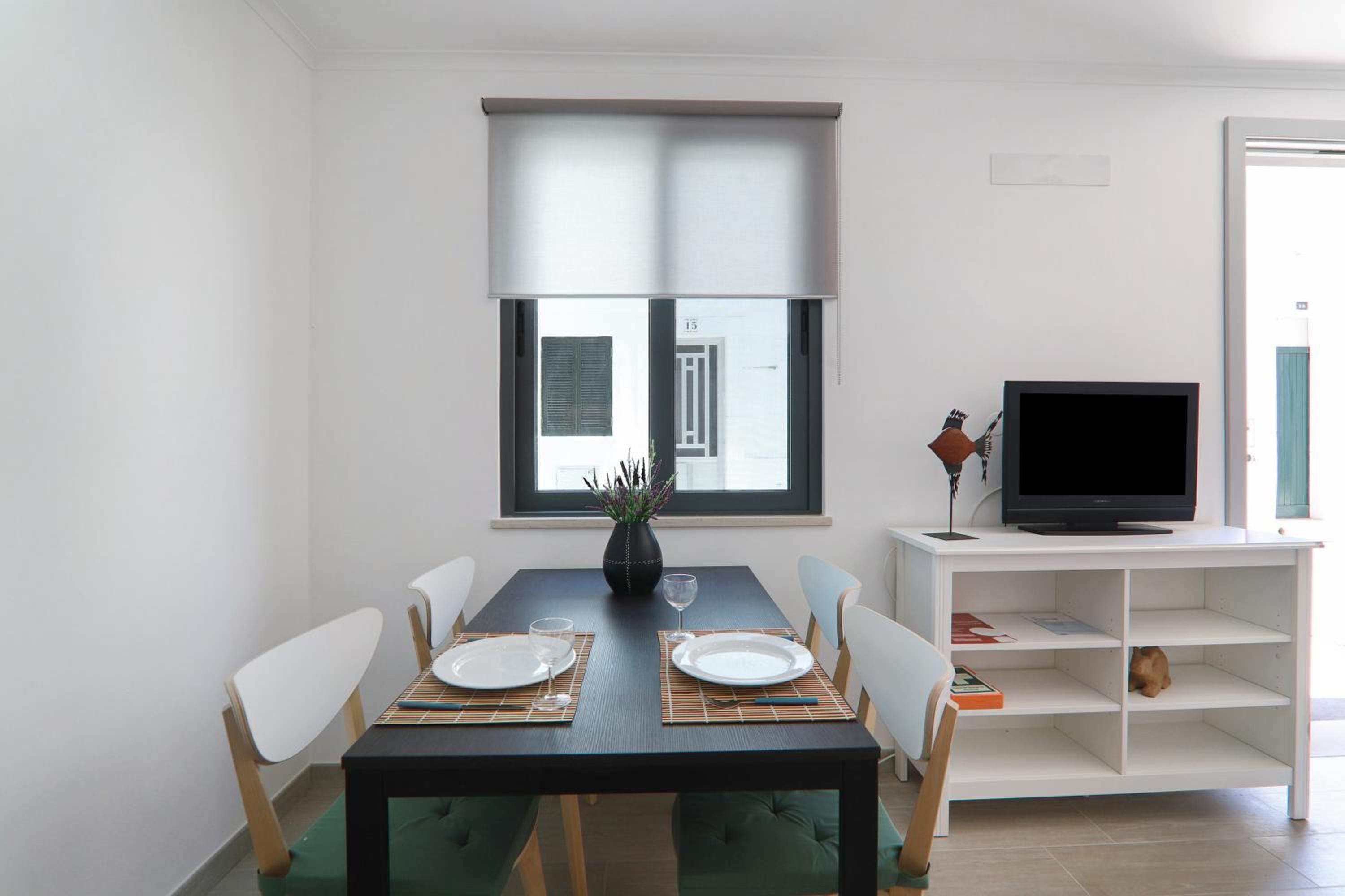 Two-Bedroom House photo 2