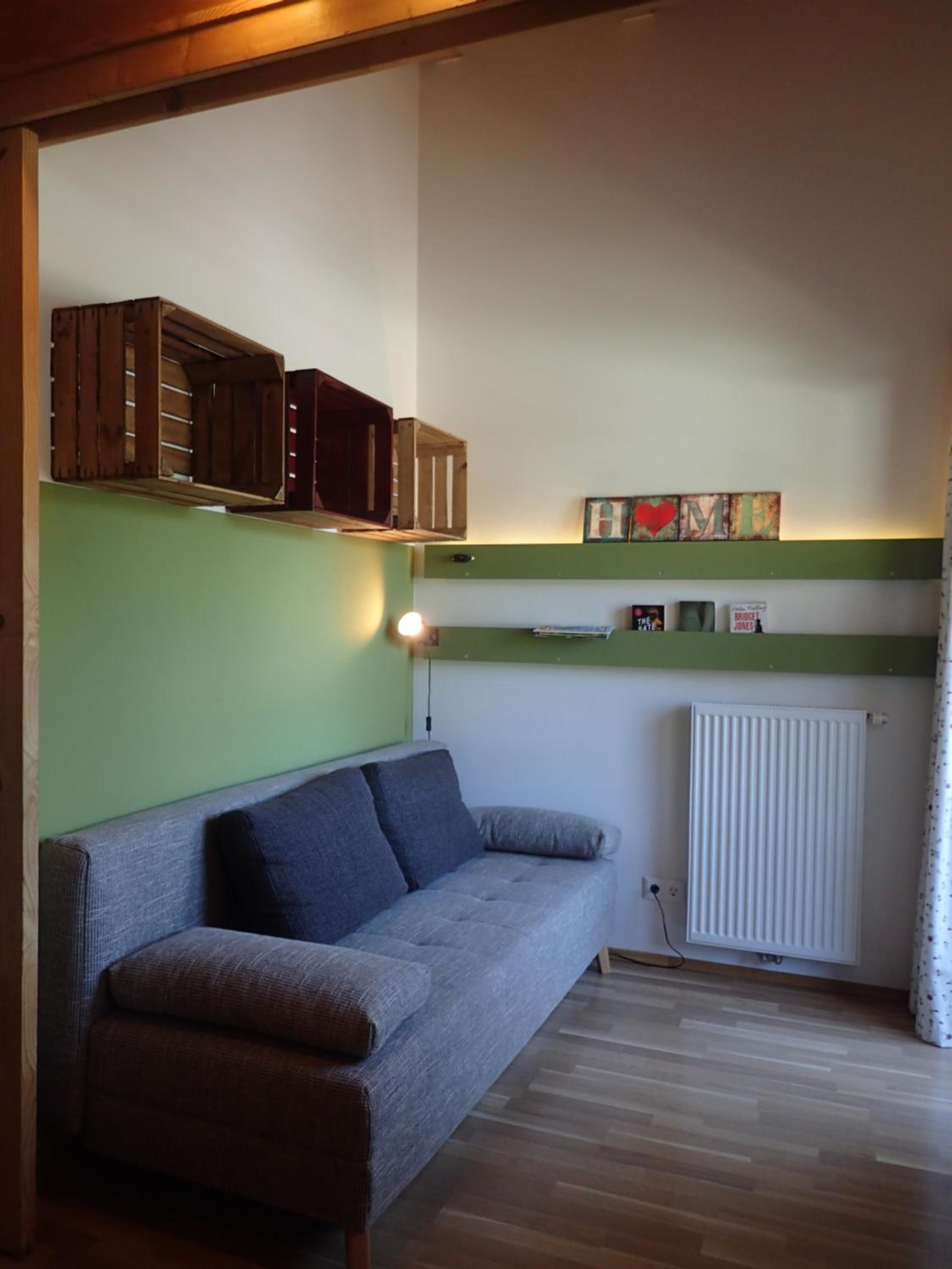 One-Bedroom Apartment photo 1