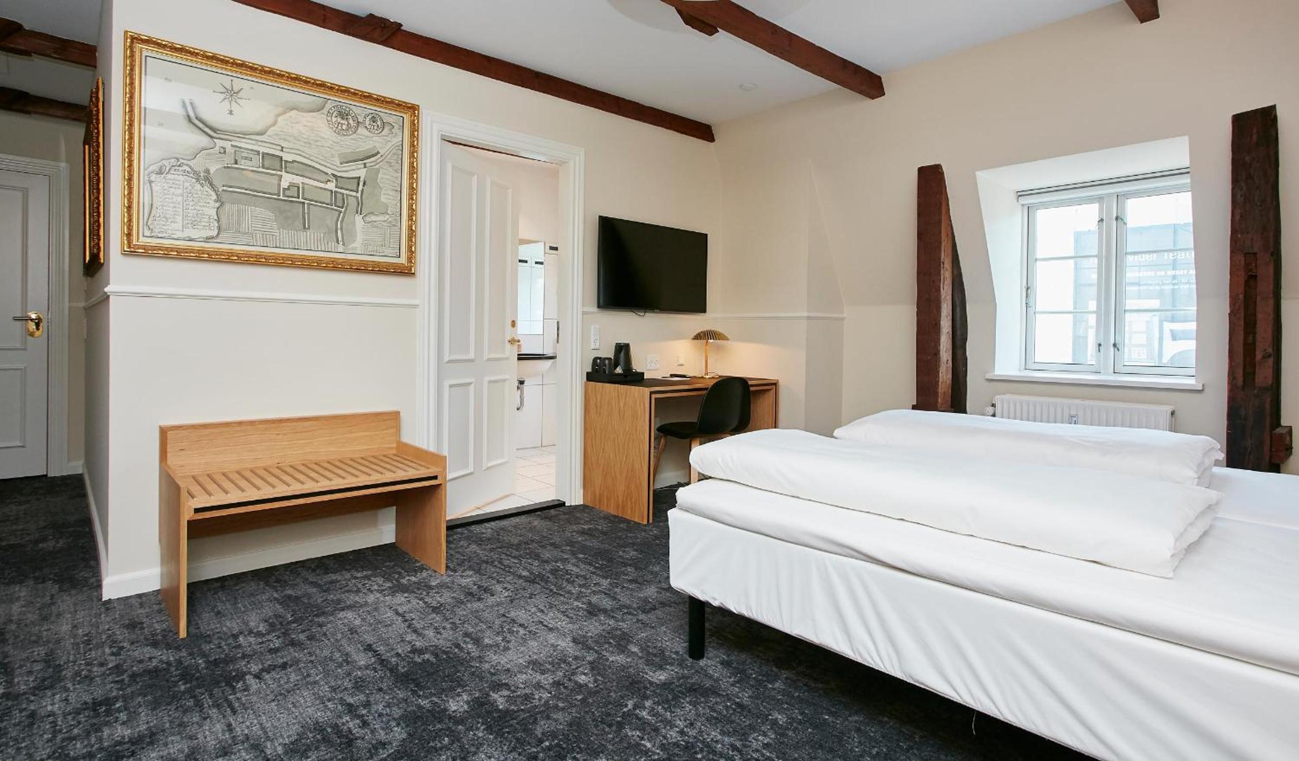 Deluxe Double Room - Photo 3