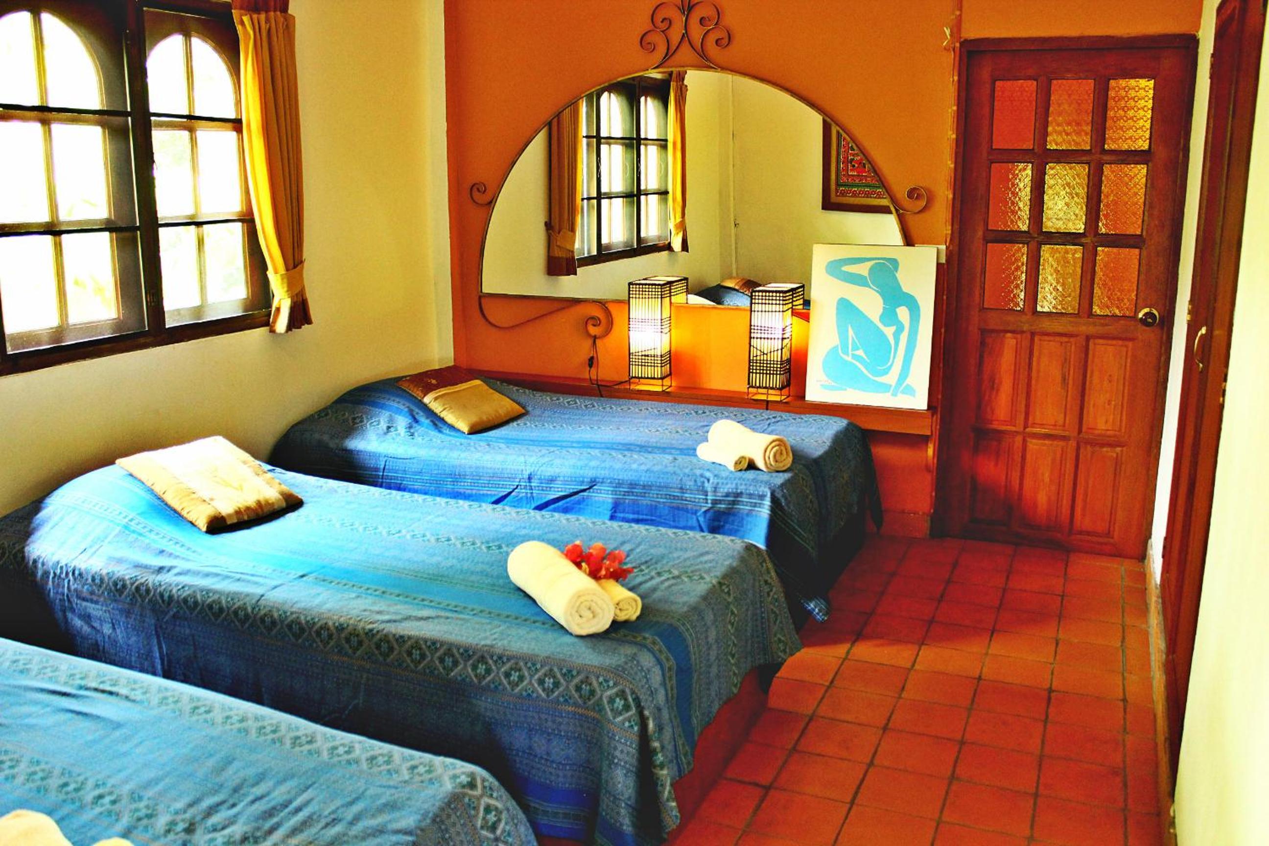 Deluxe Family Room