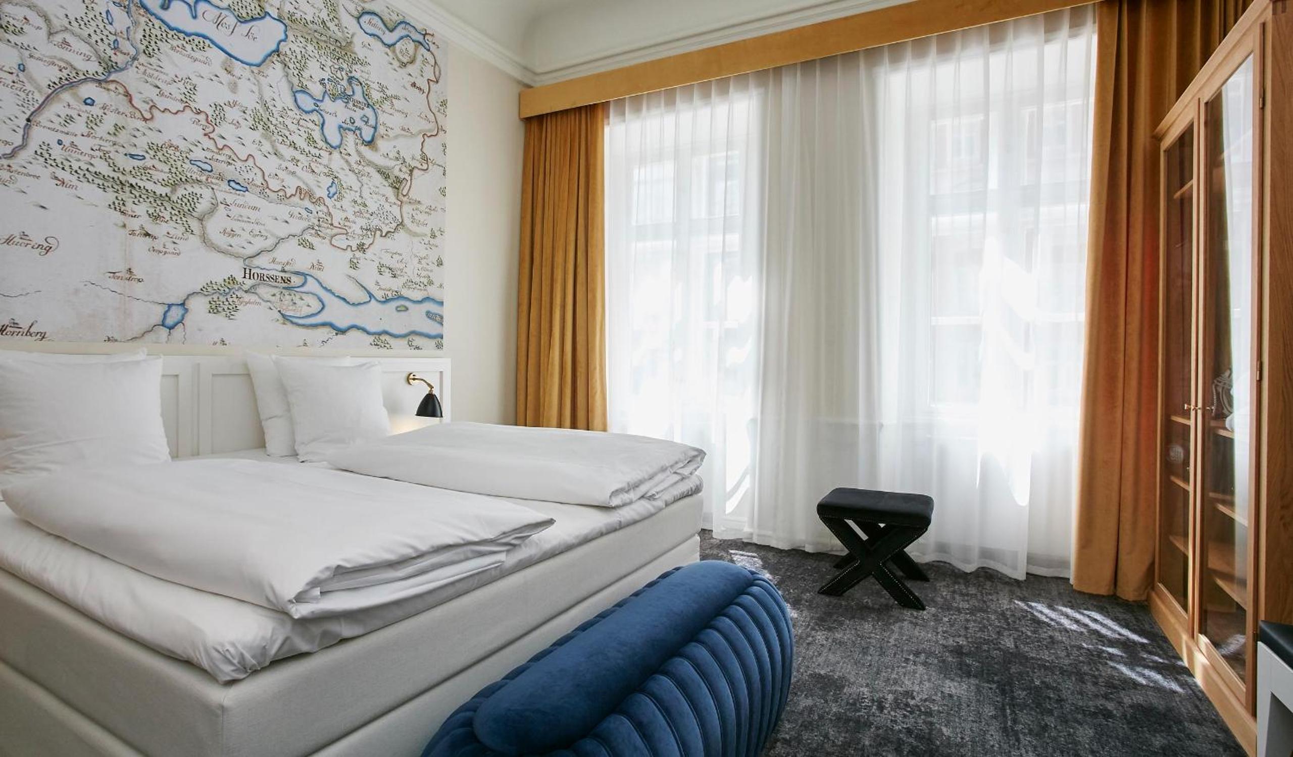 Suite - Photo 6