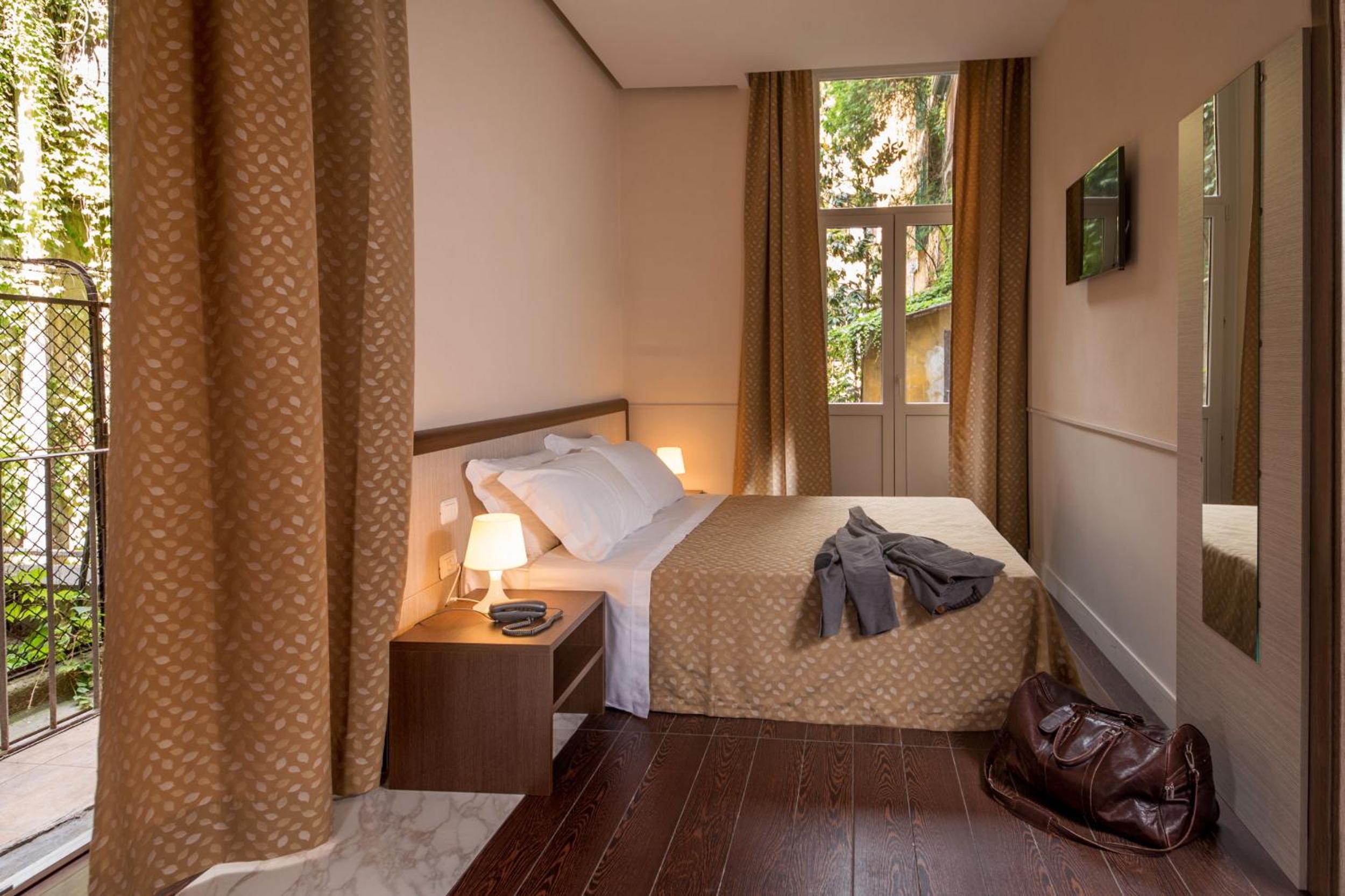 Double or Twin Room photo 1