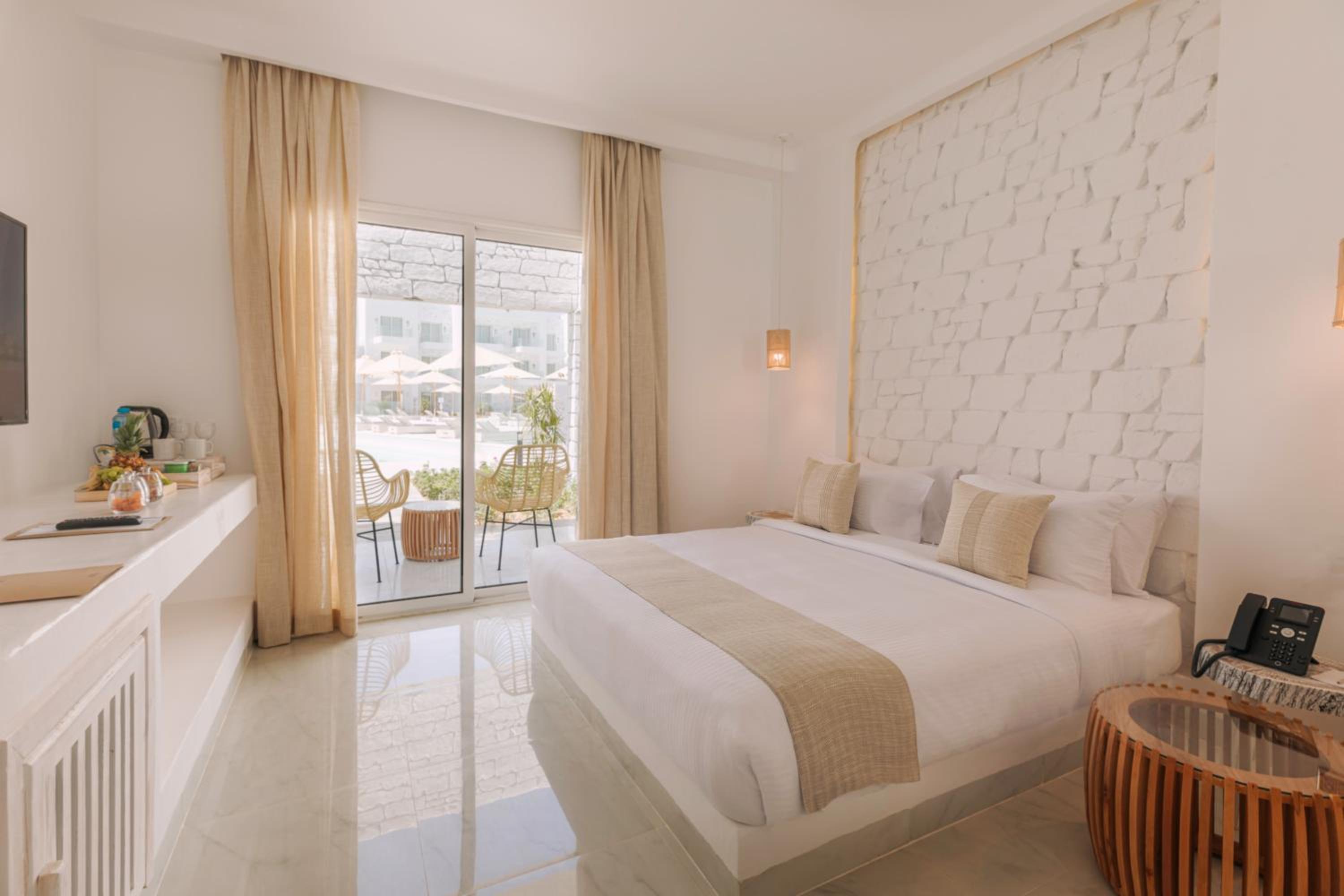 Superior Double Room - Photo 1