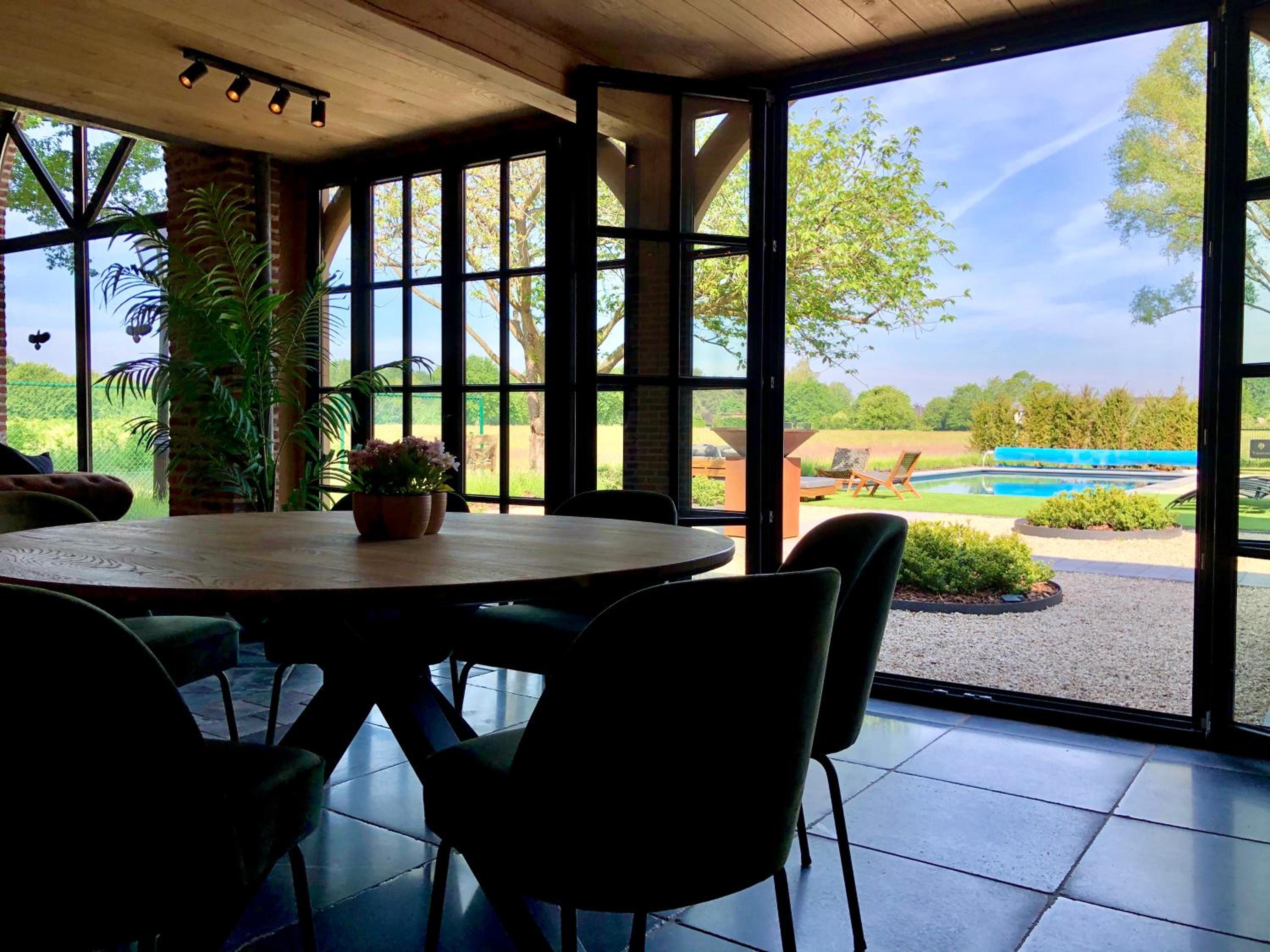 Deluxe Villa photo 3