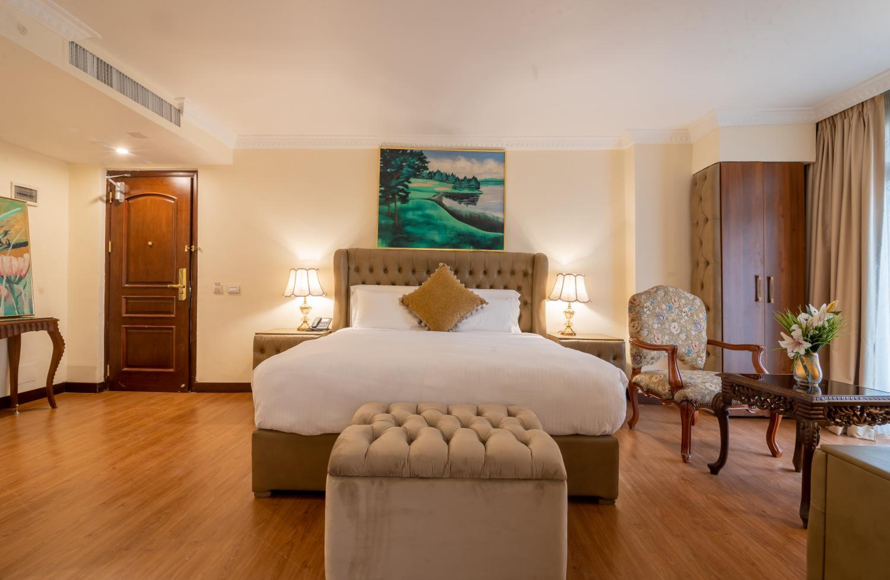 Family Suite - Photo 6