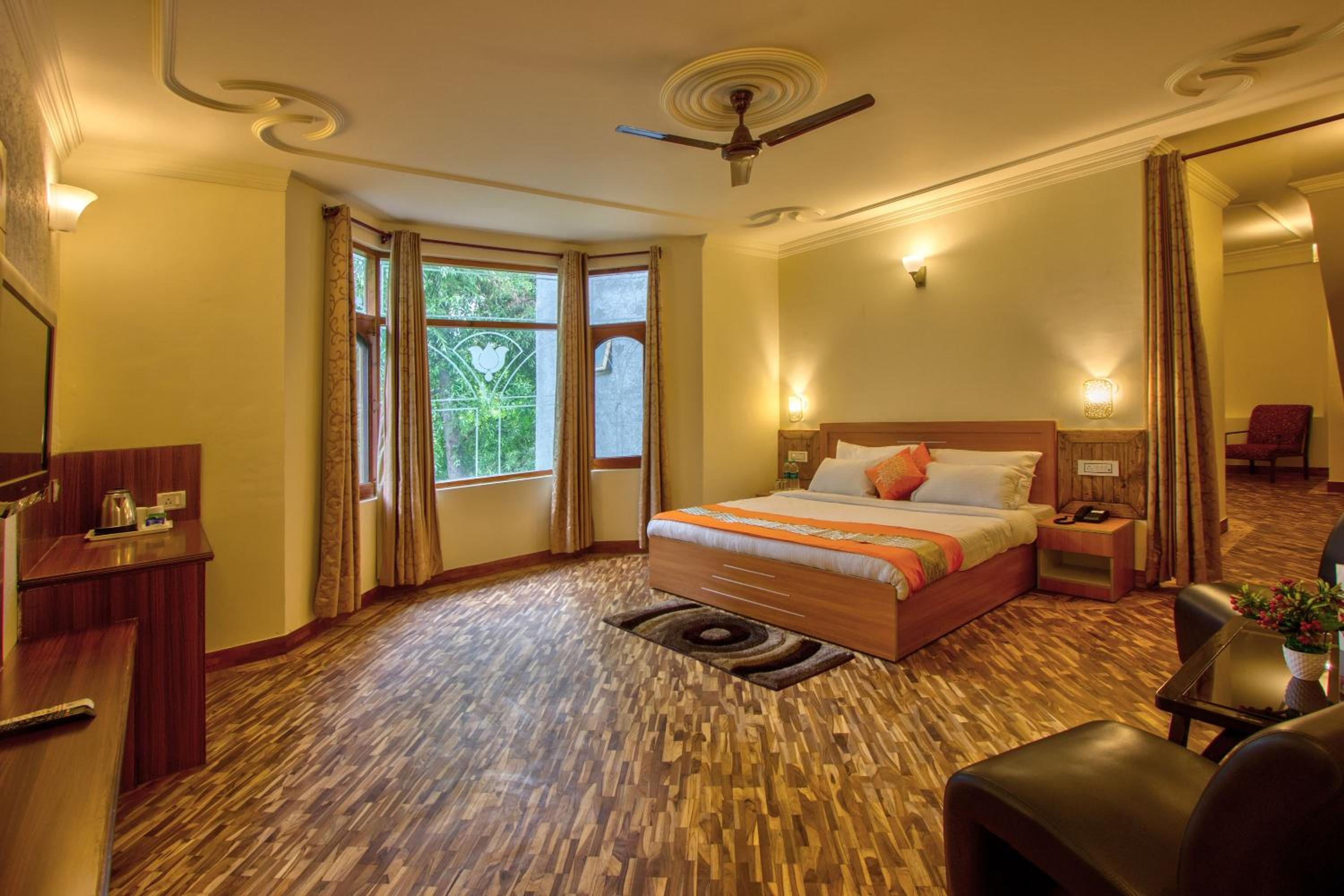 Superior Double Room with Two Double Beds