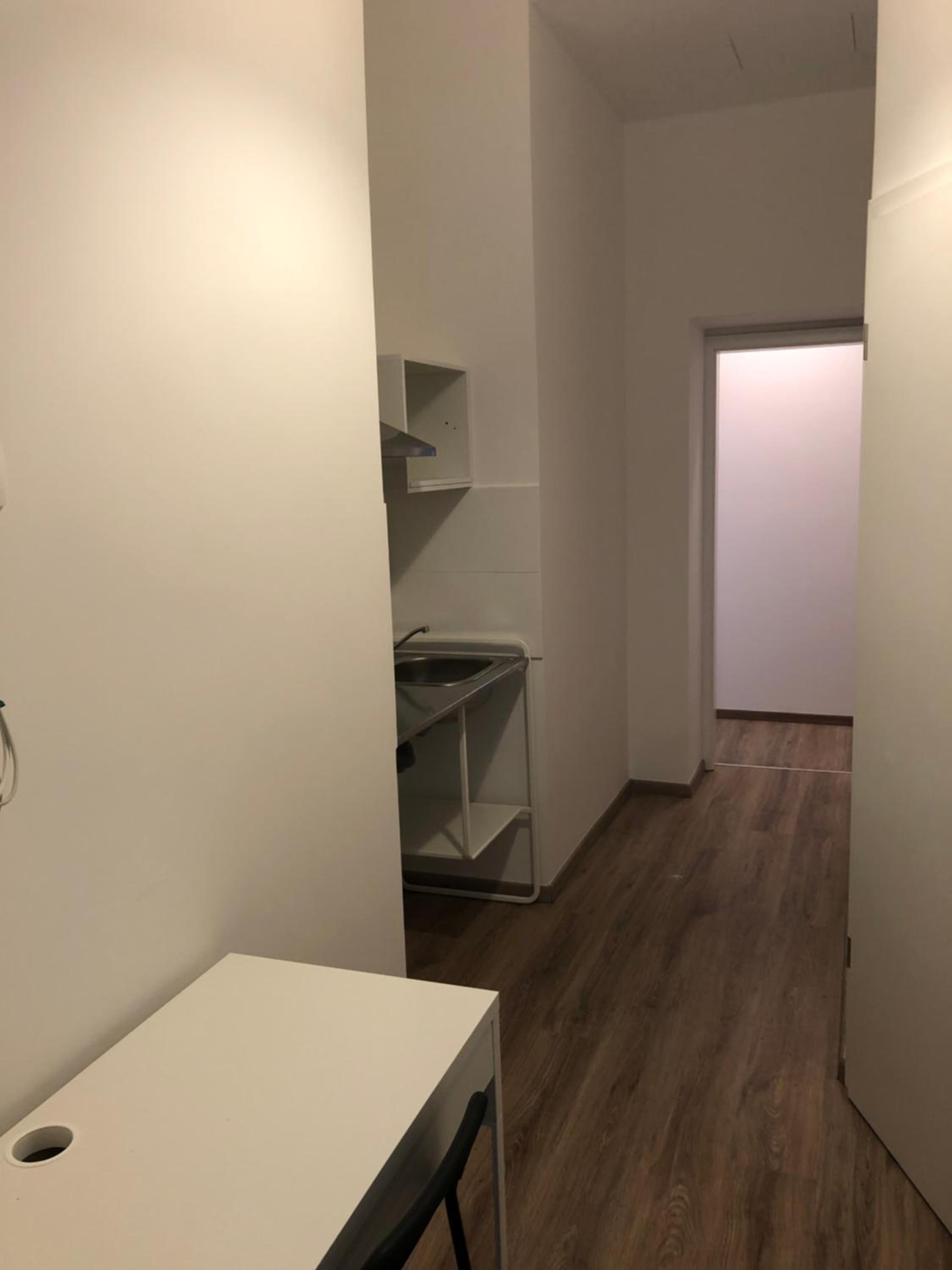 Studio Apartment - Photo 5