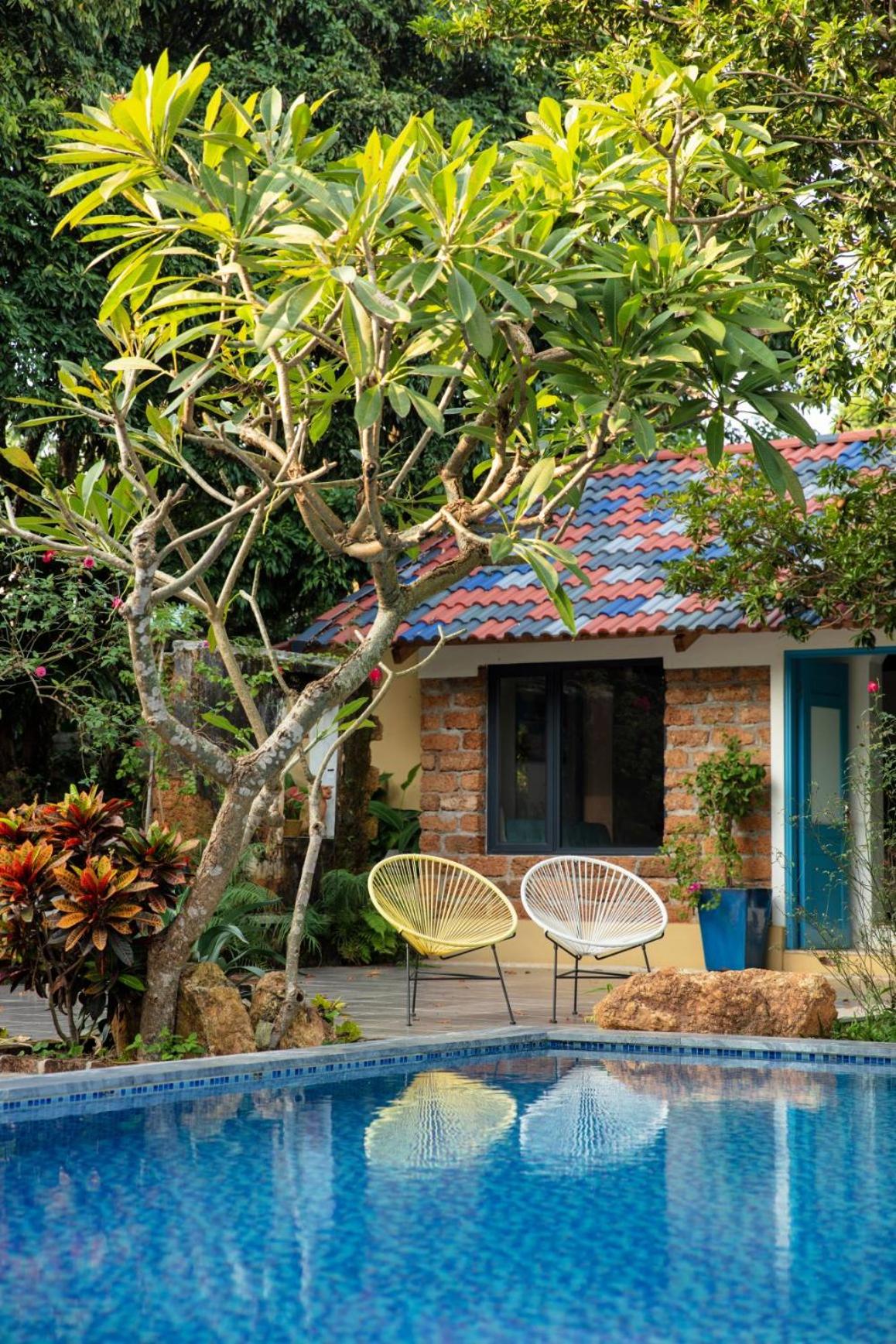 Deluxe Bungalow with Garden View
