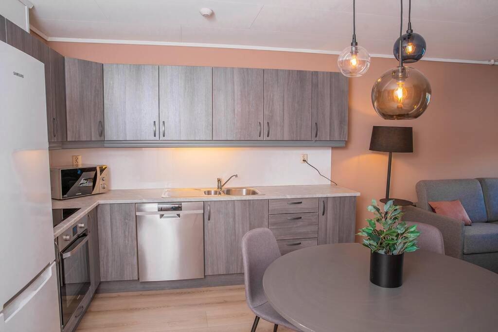 Two-Bedroom Apartment - Photo 8