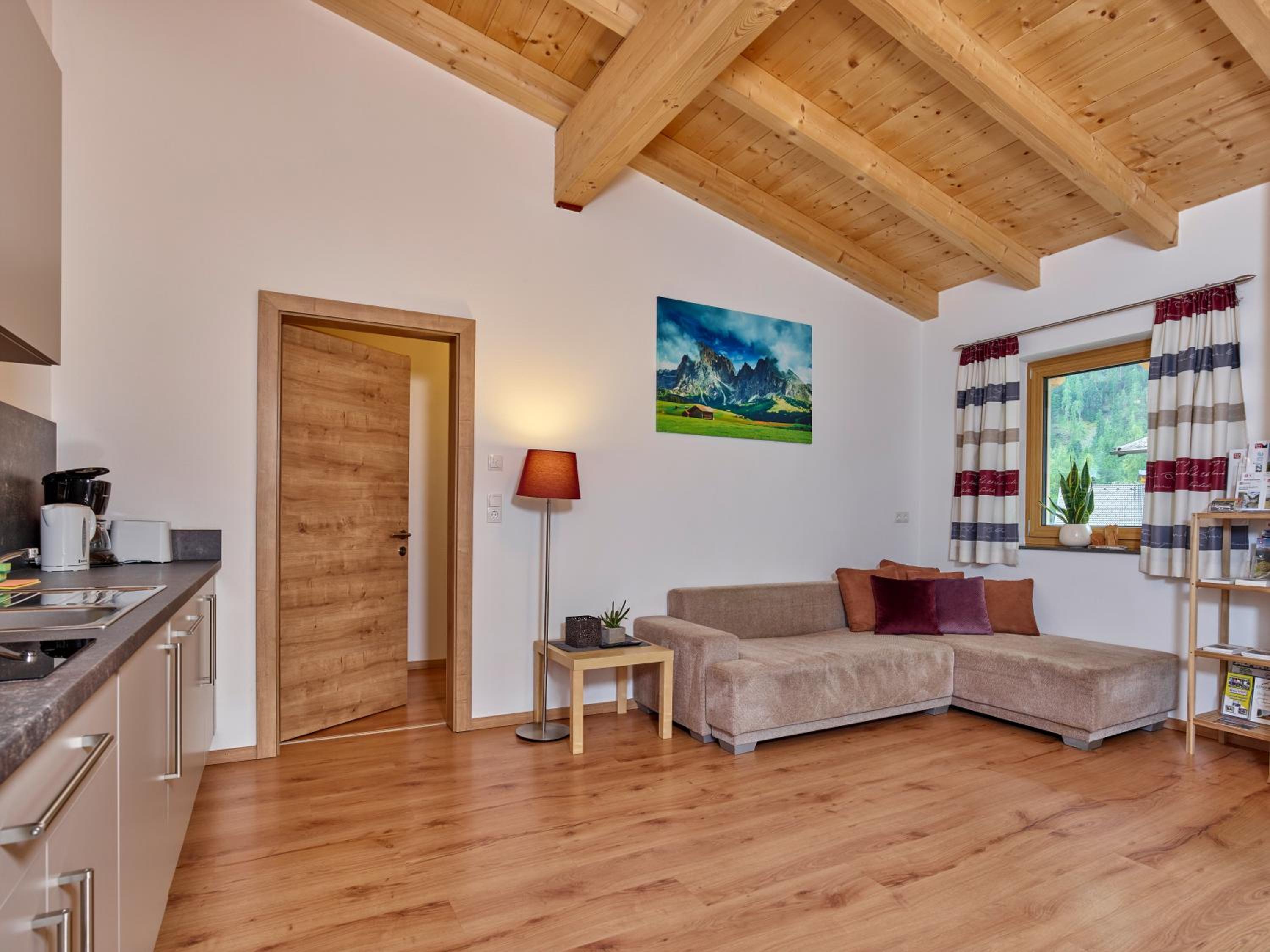 Apartment with Mountain View photo 1