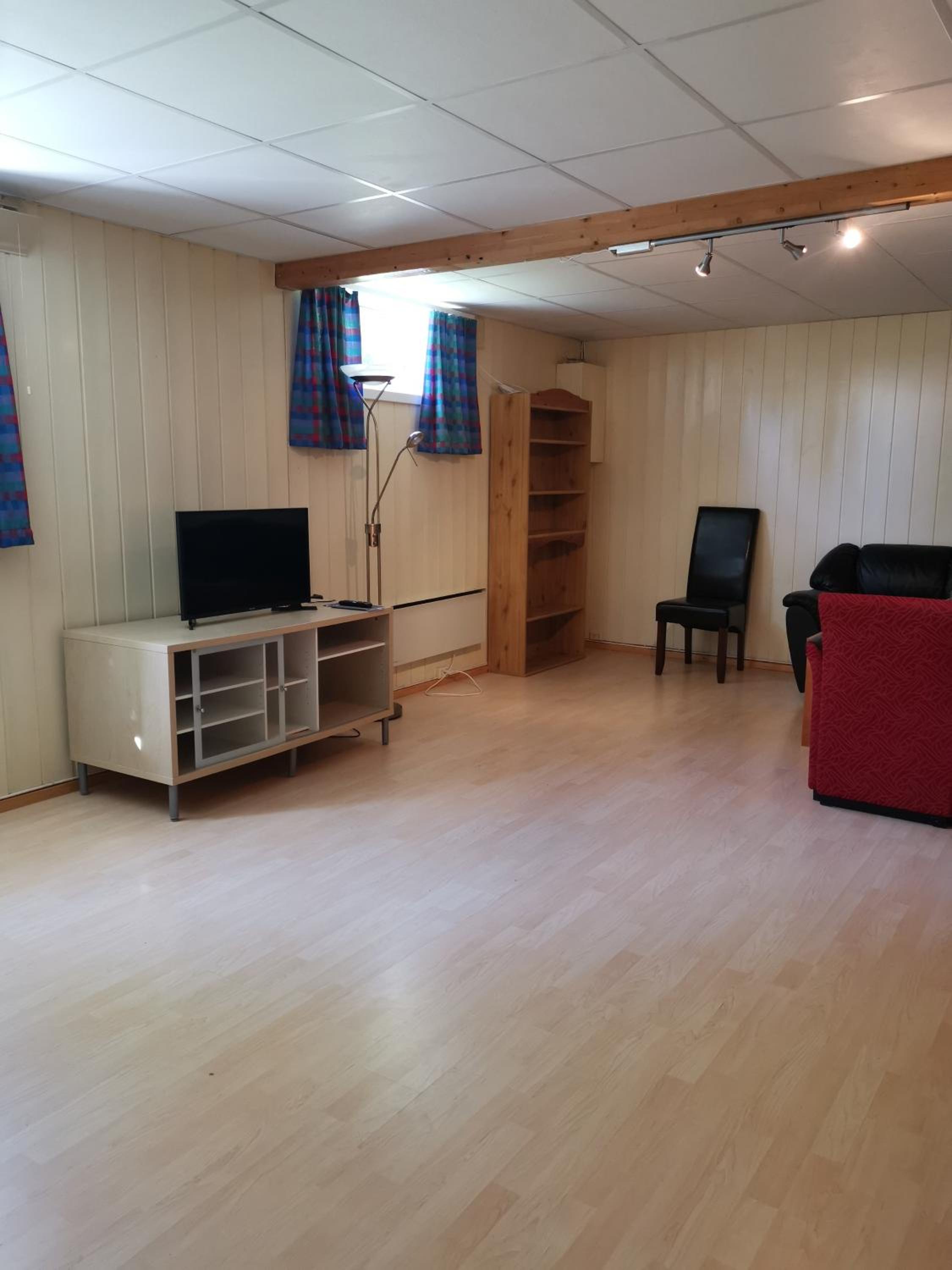 Two-Bedroom Apartment - Photo 5