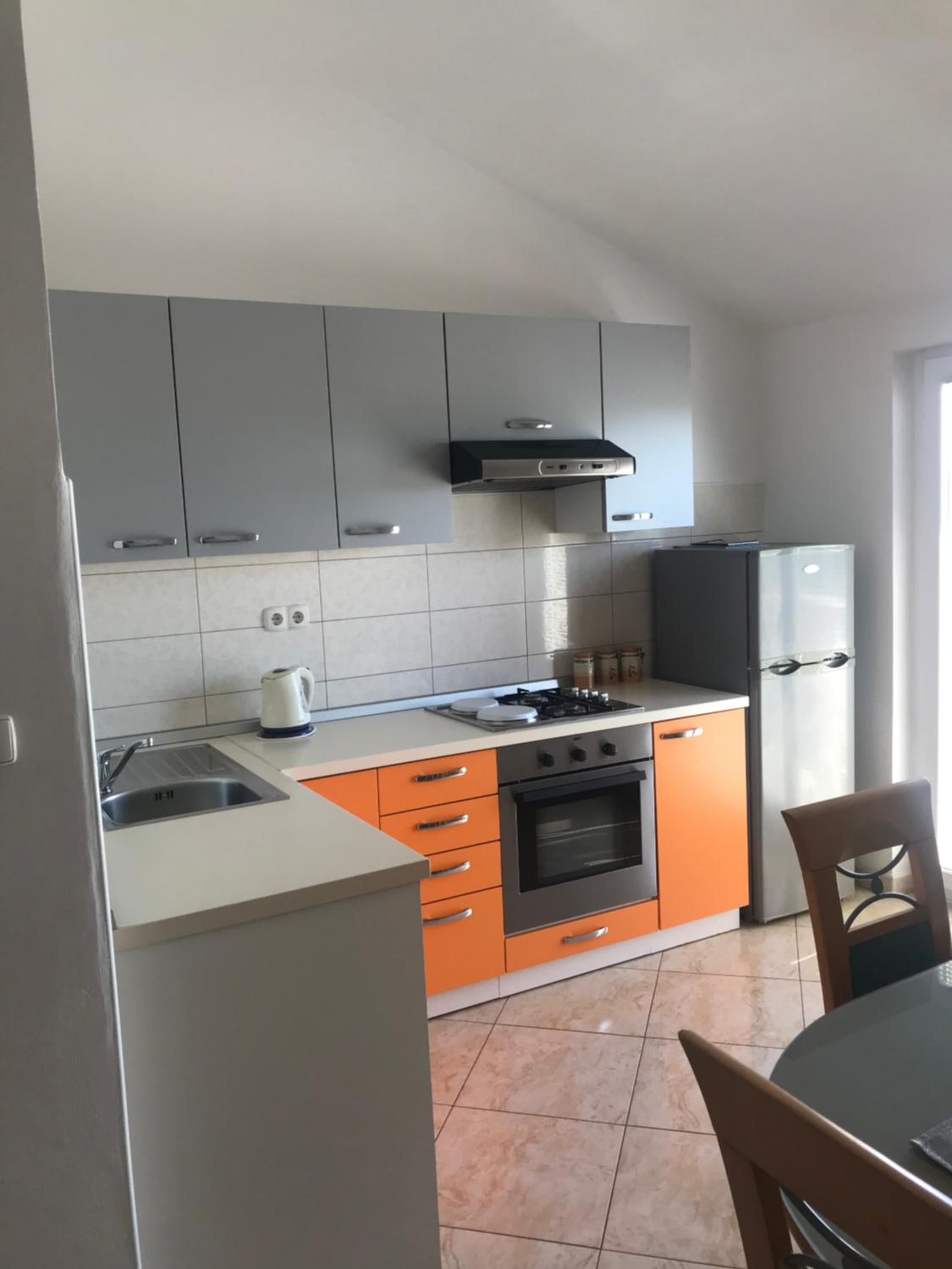 Two-Bedroom Apartment - Photo 2