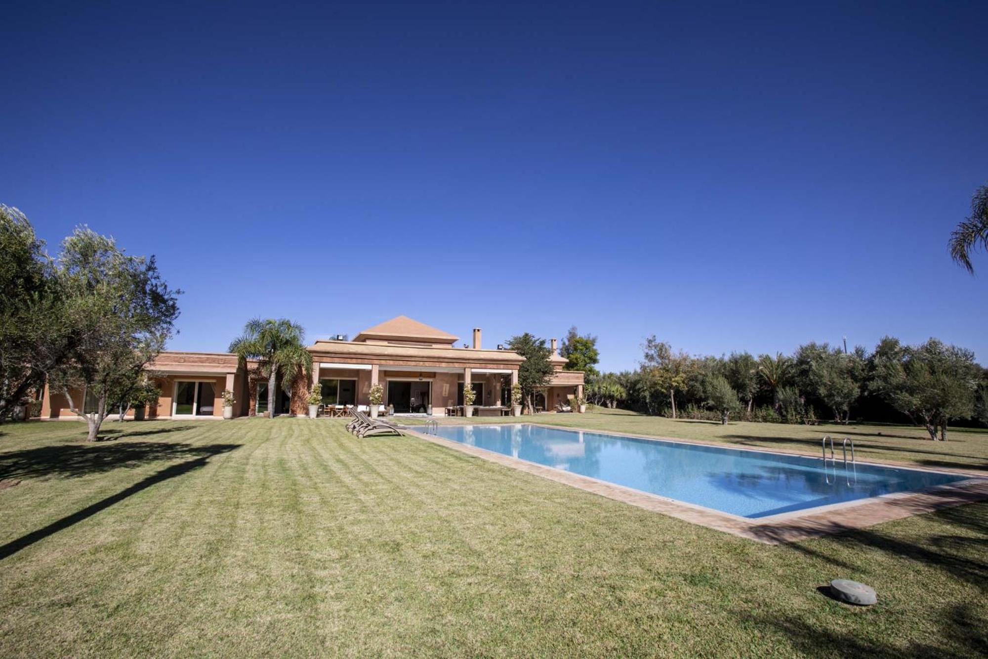 Villa with Private Pool photo 3