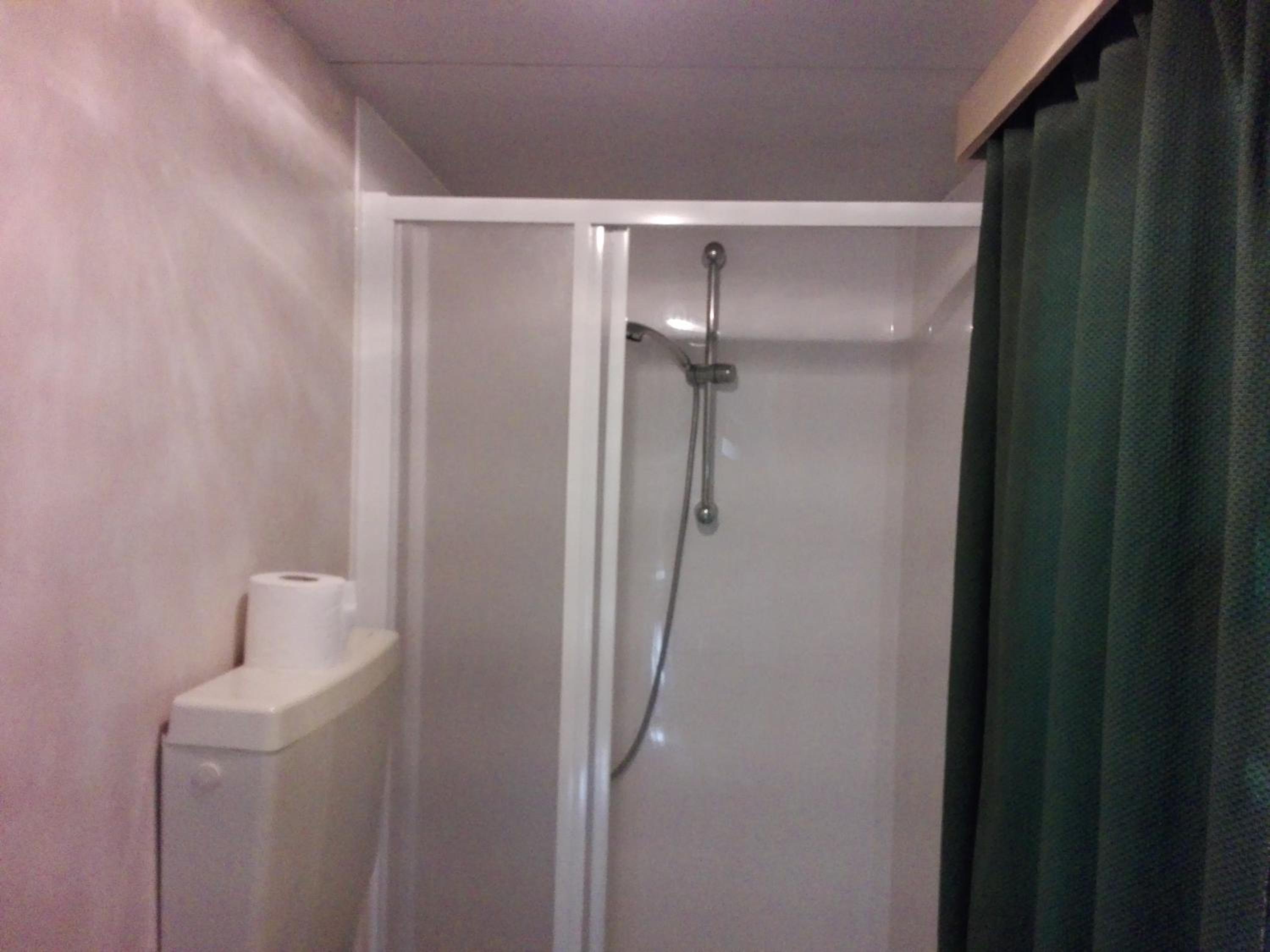 Mobile Home - Photo 2