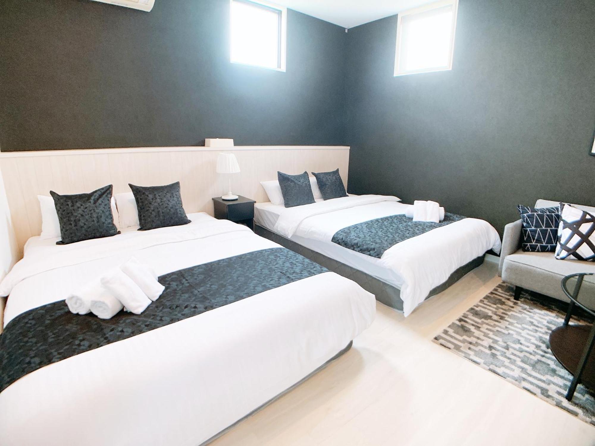 Double Room with Two Double Beds - Photo 1
