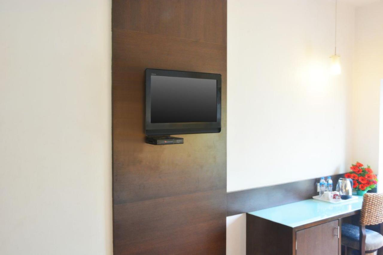 Standard Double Room - Photo 2