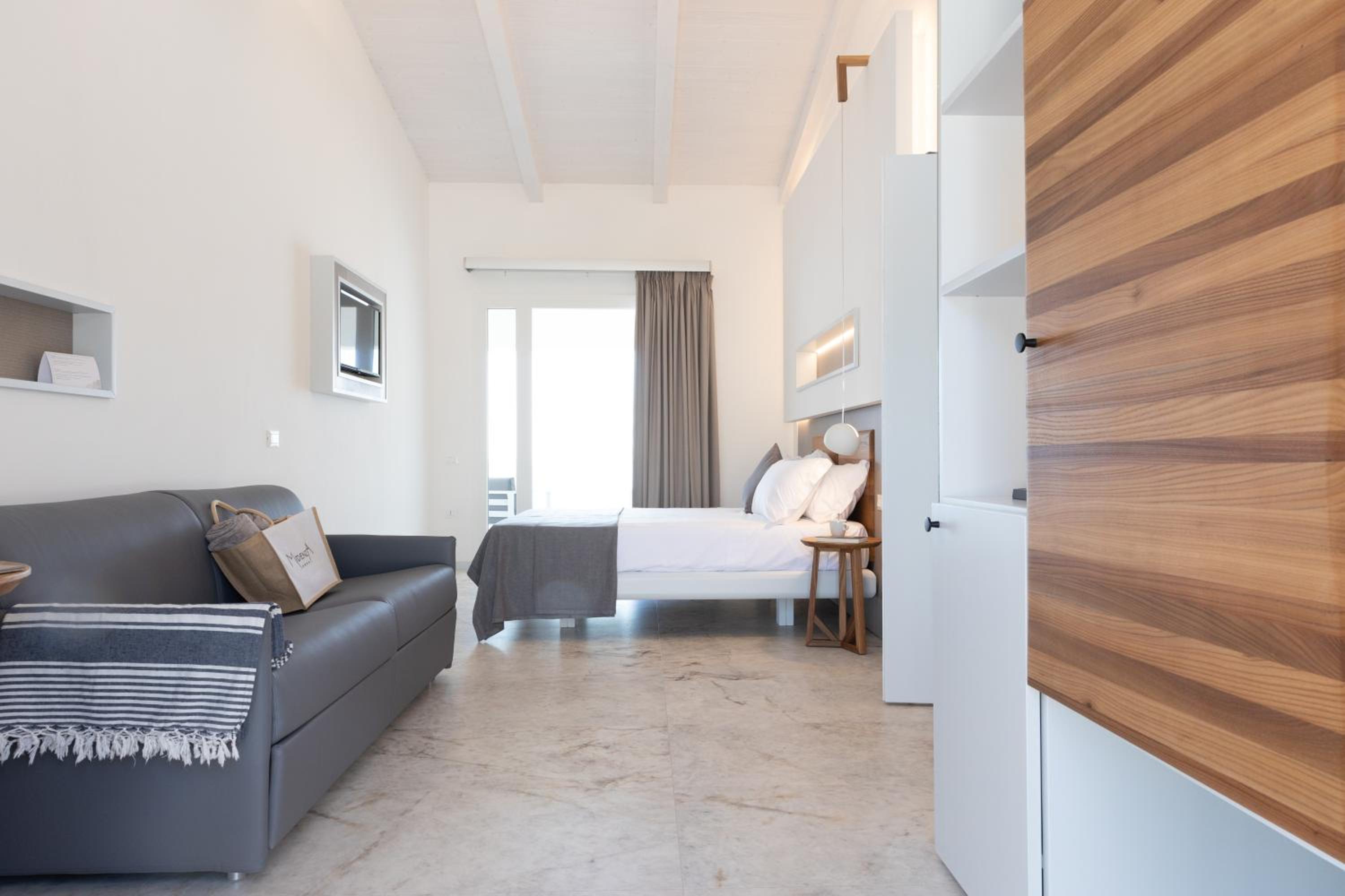 Double Room - Disability Access - Photo 1