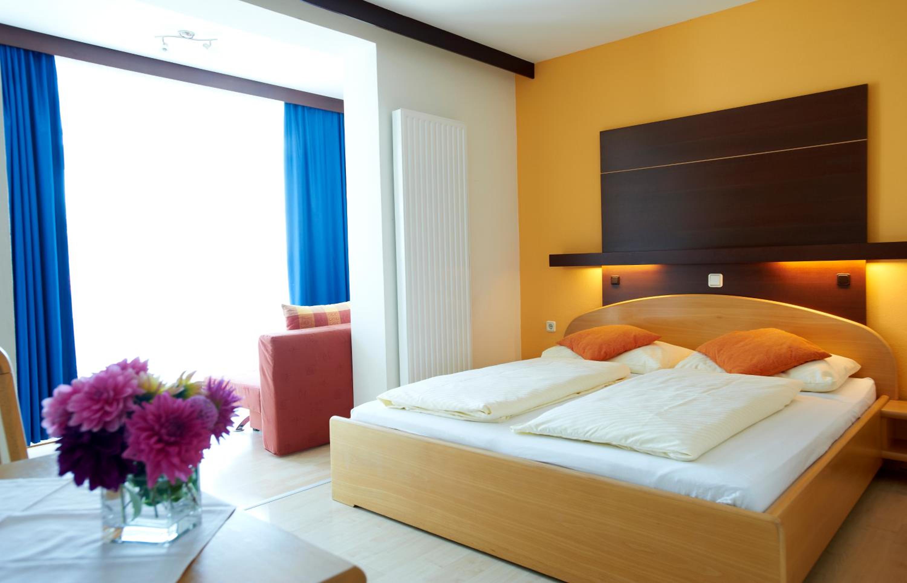 Double Room with Balcony photo 3