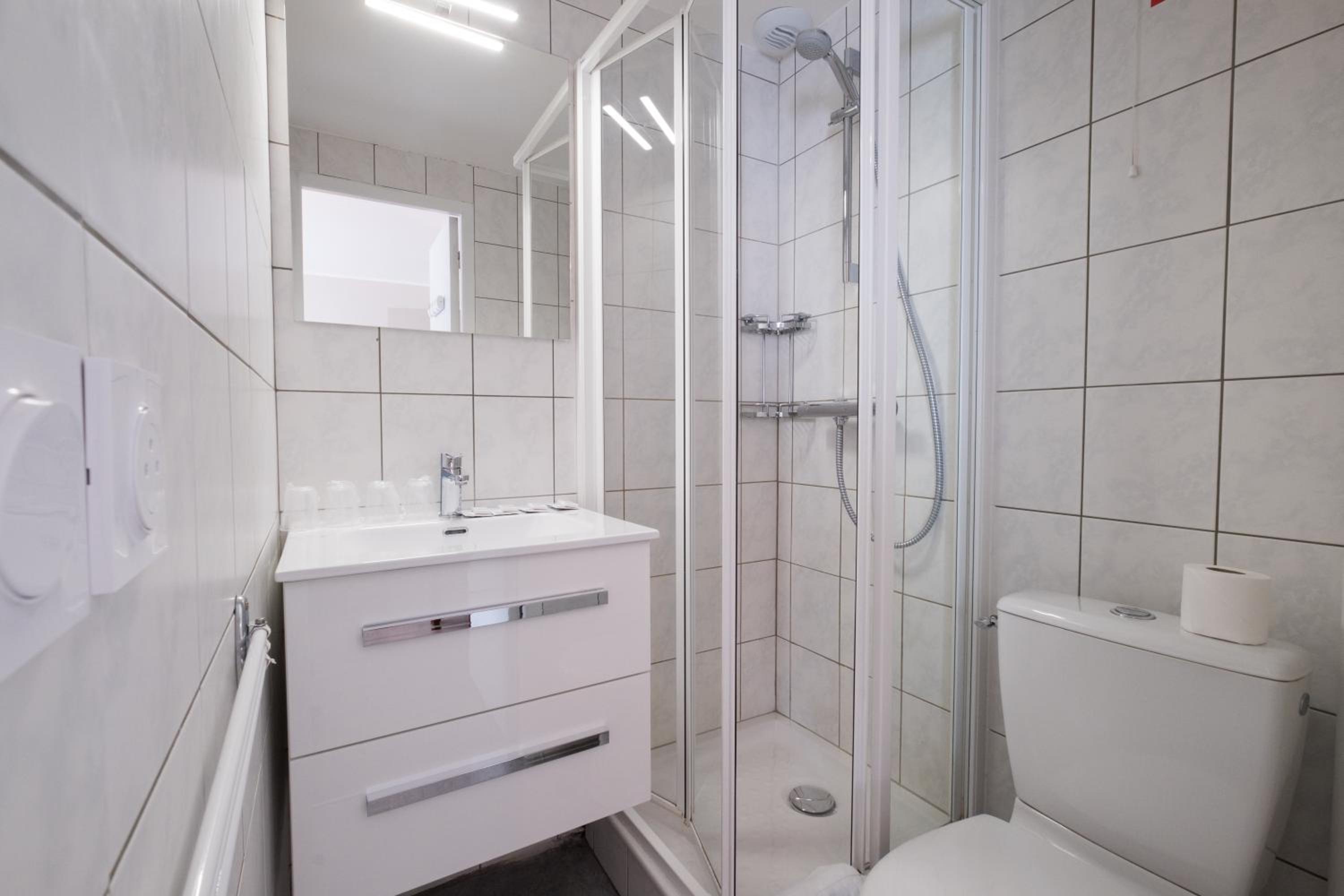 Single Room photo 3