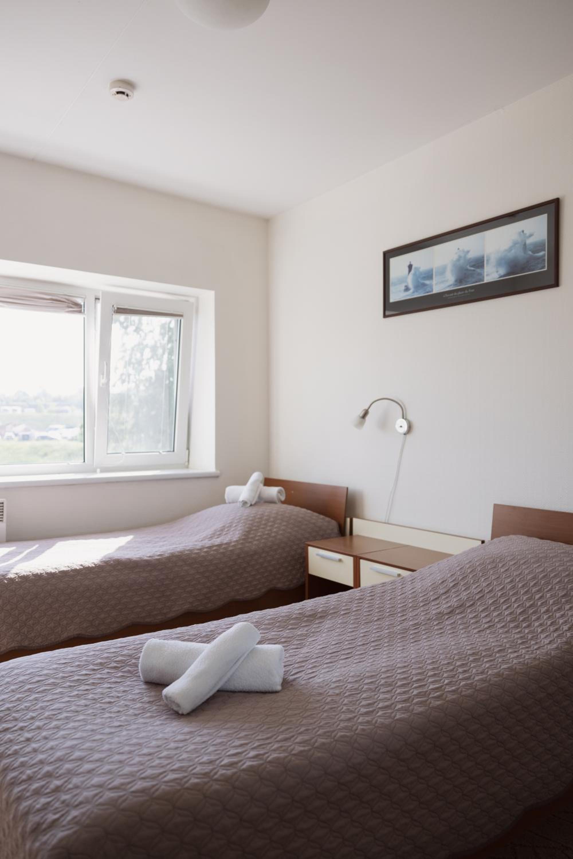 Twin Room - Photo 6