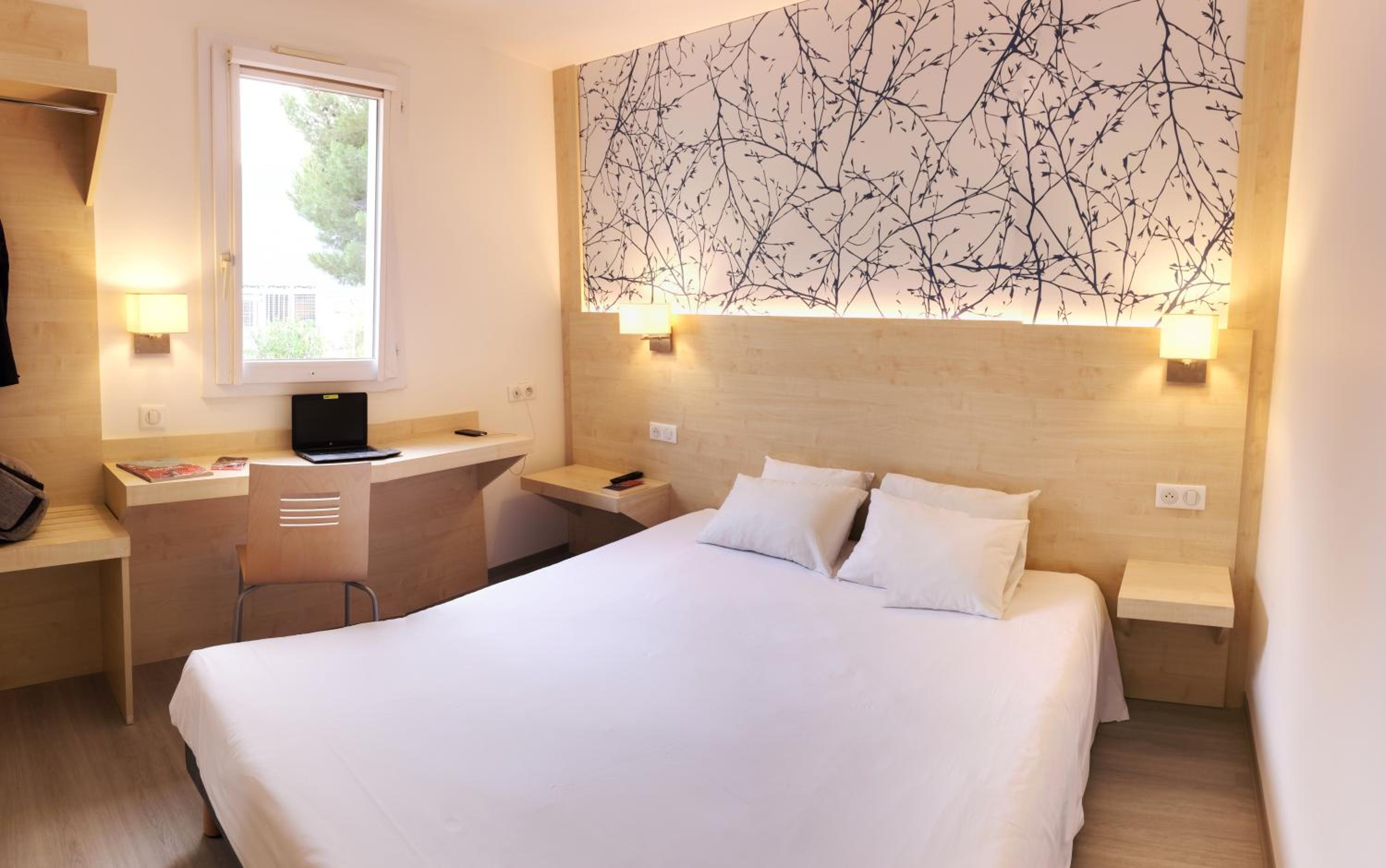 Double Room - Photo 3
