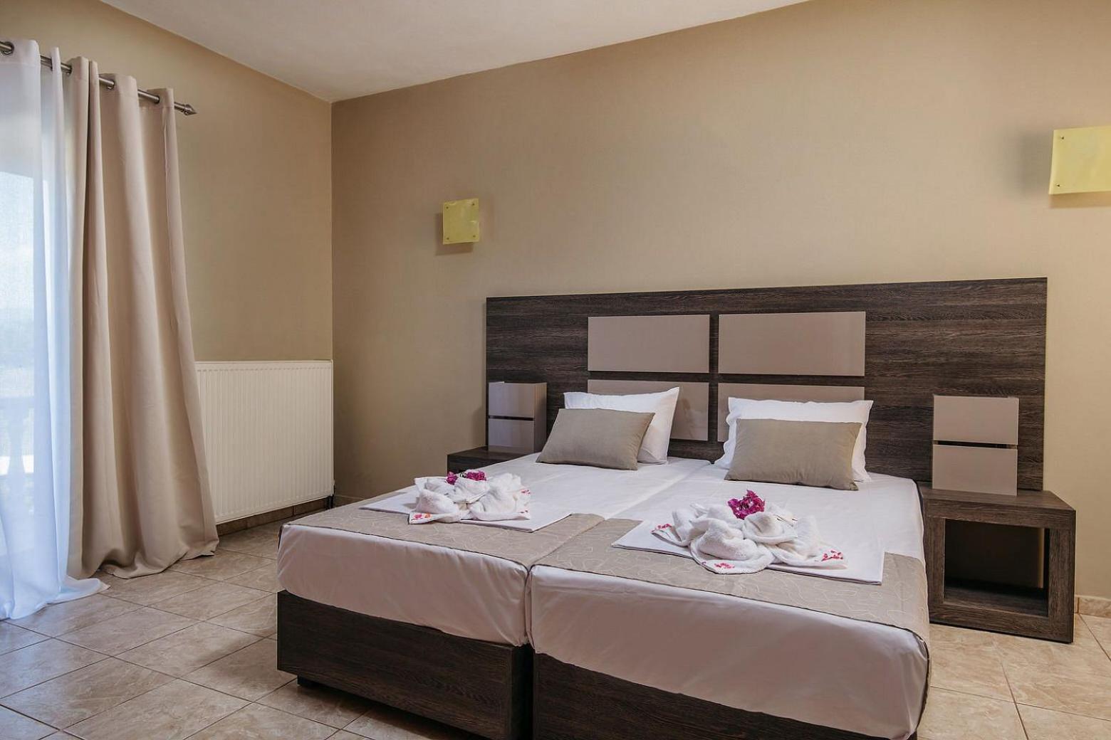 Three-Bedroom Villa photo 1