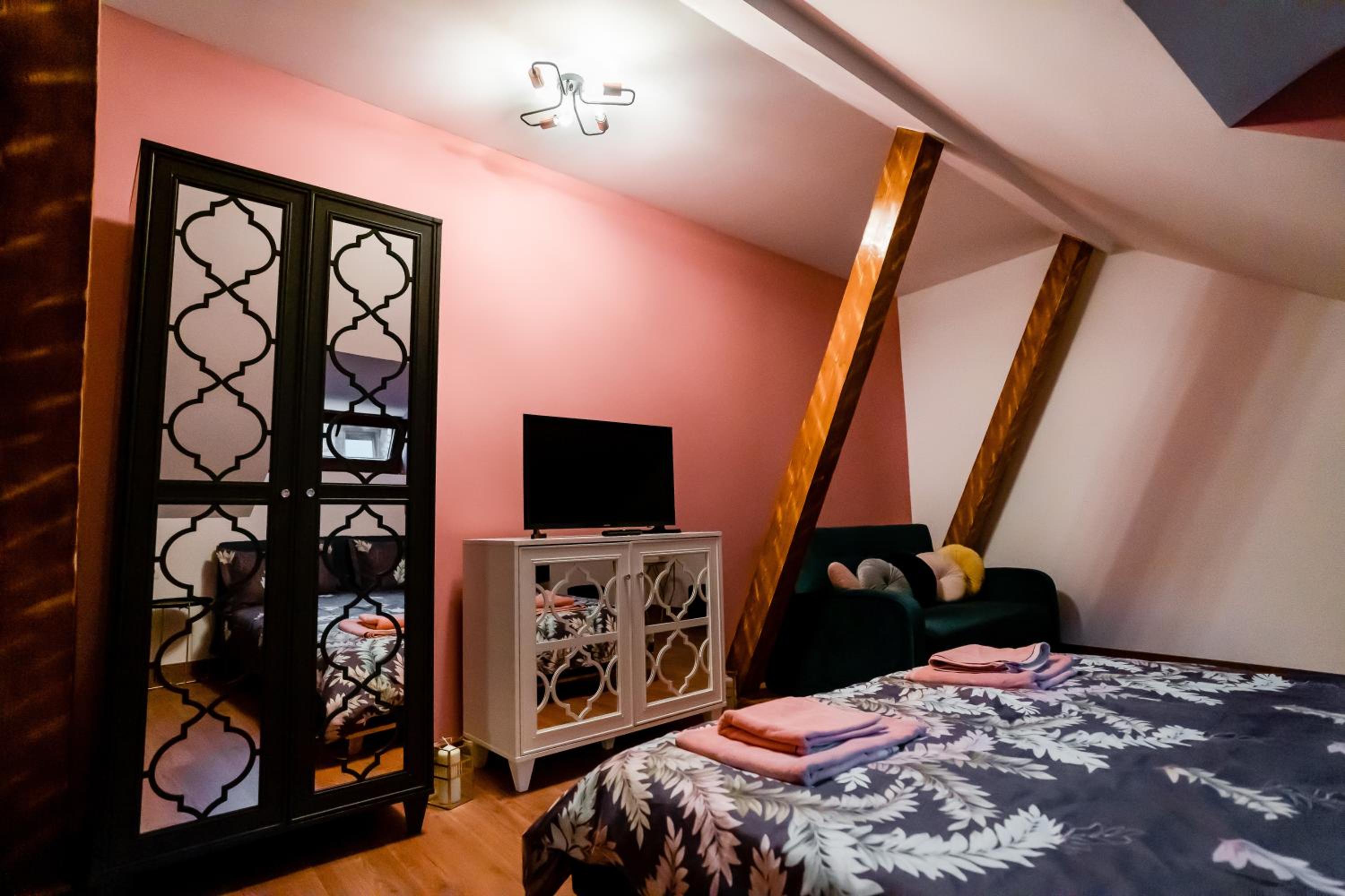 Deluxe Apartment - Photo 47
