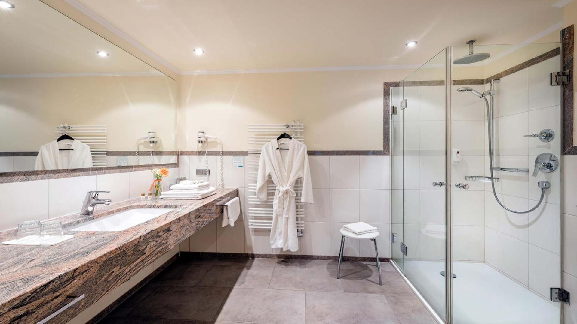 Double Room with Balcony photo 3