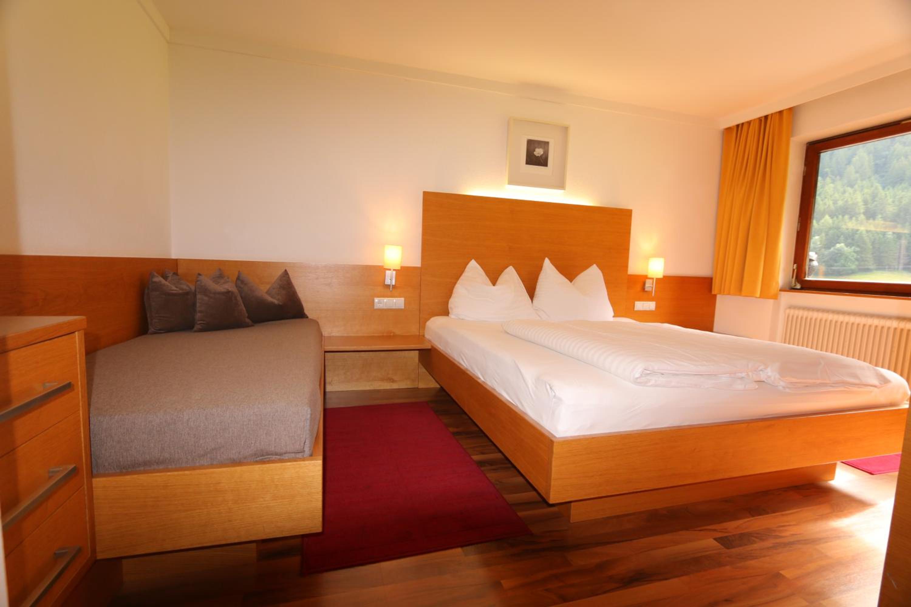Double Room with Mountain View