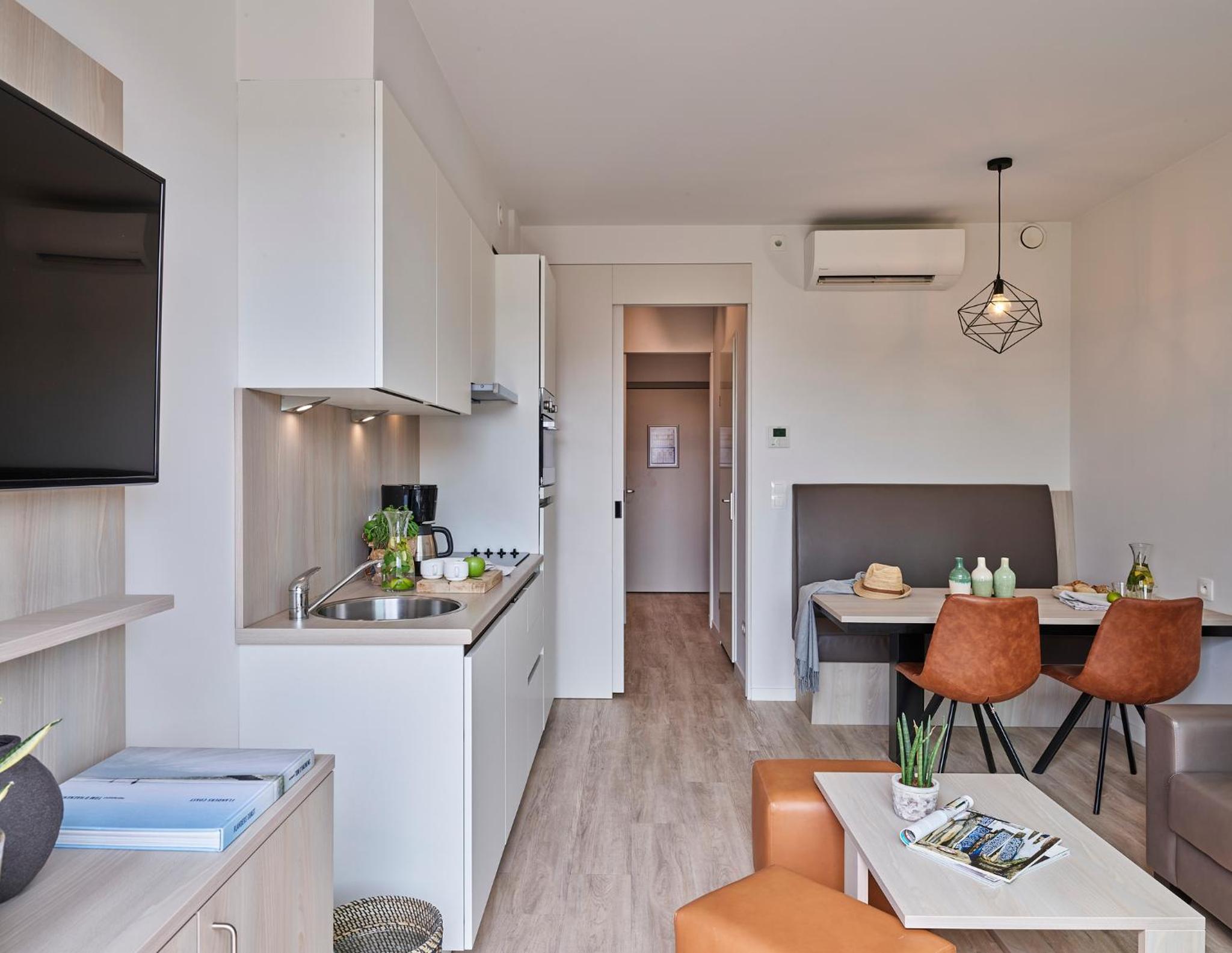 Spacious  Family Suite | 2 Adults - 3 Children