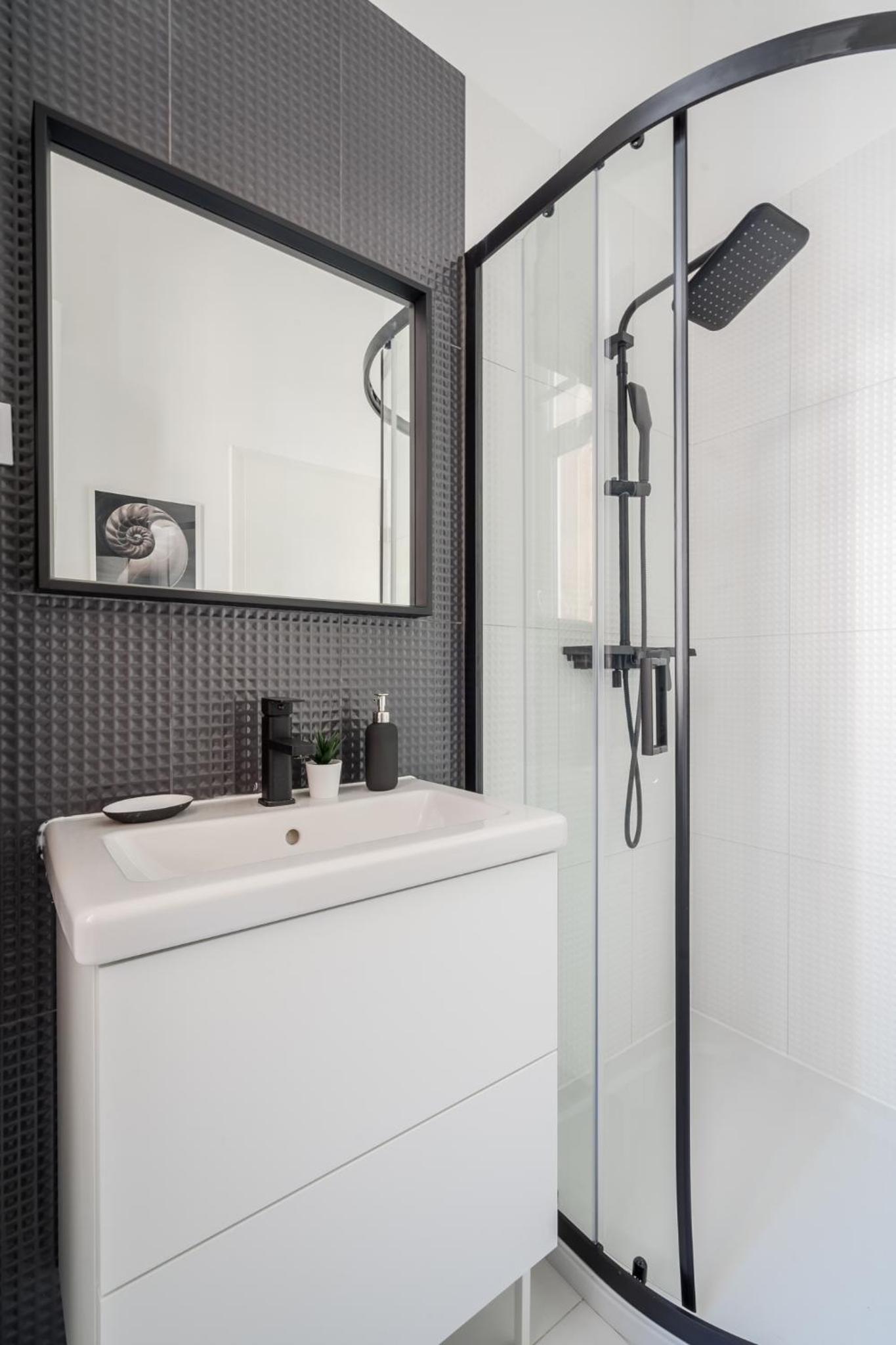 Standard Apartment - Photo 10