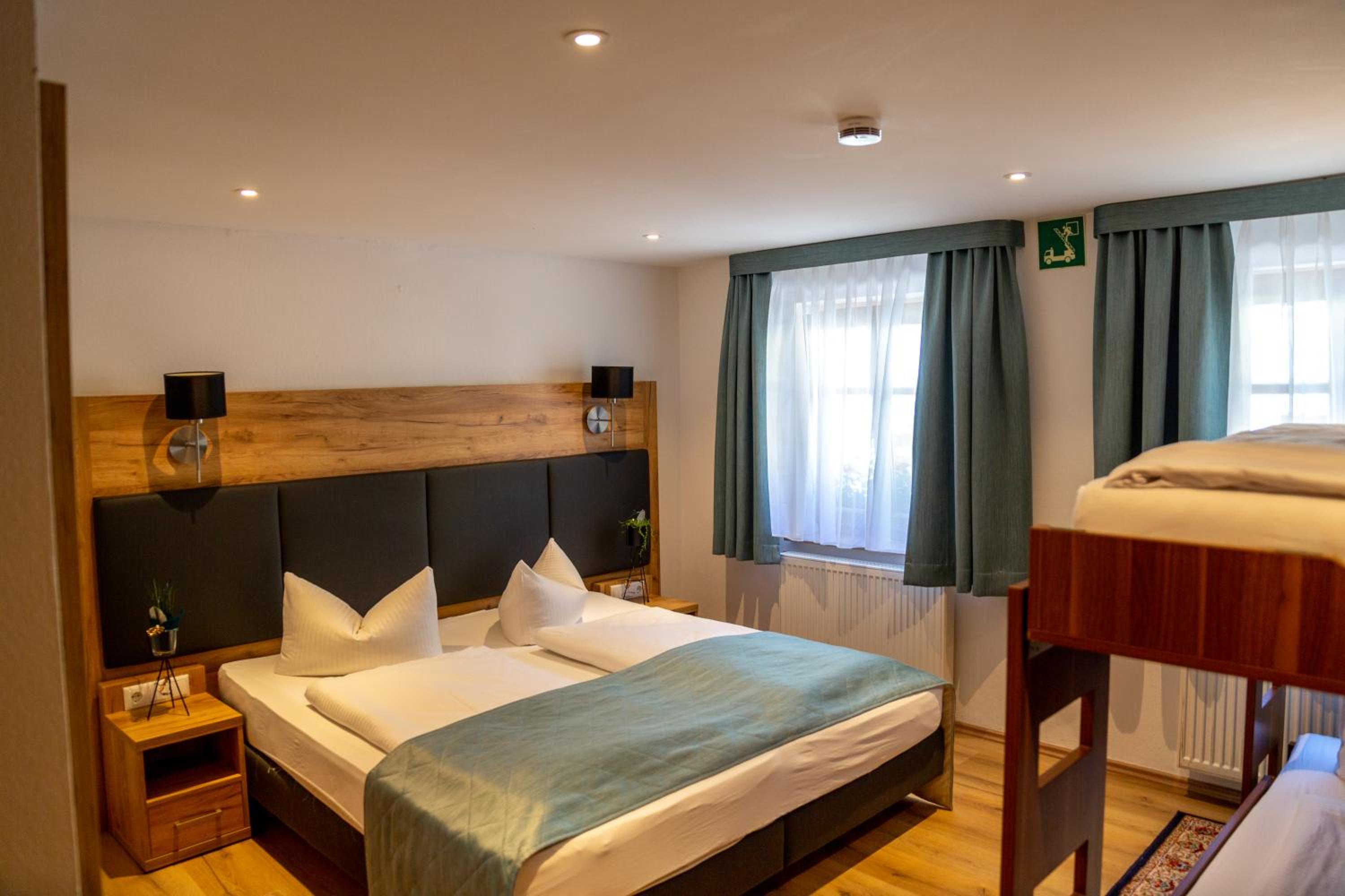 Superior Double Room - Photo 5